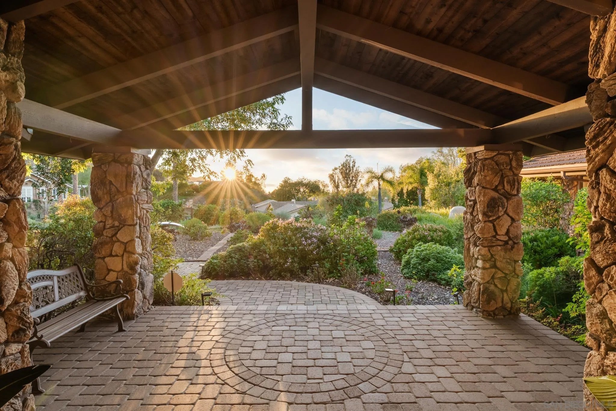 15943 Ranch Hollow Rd, Poway, CA 92064 — photo 2