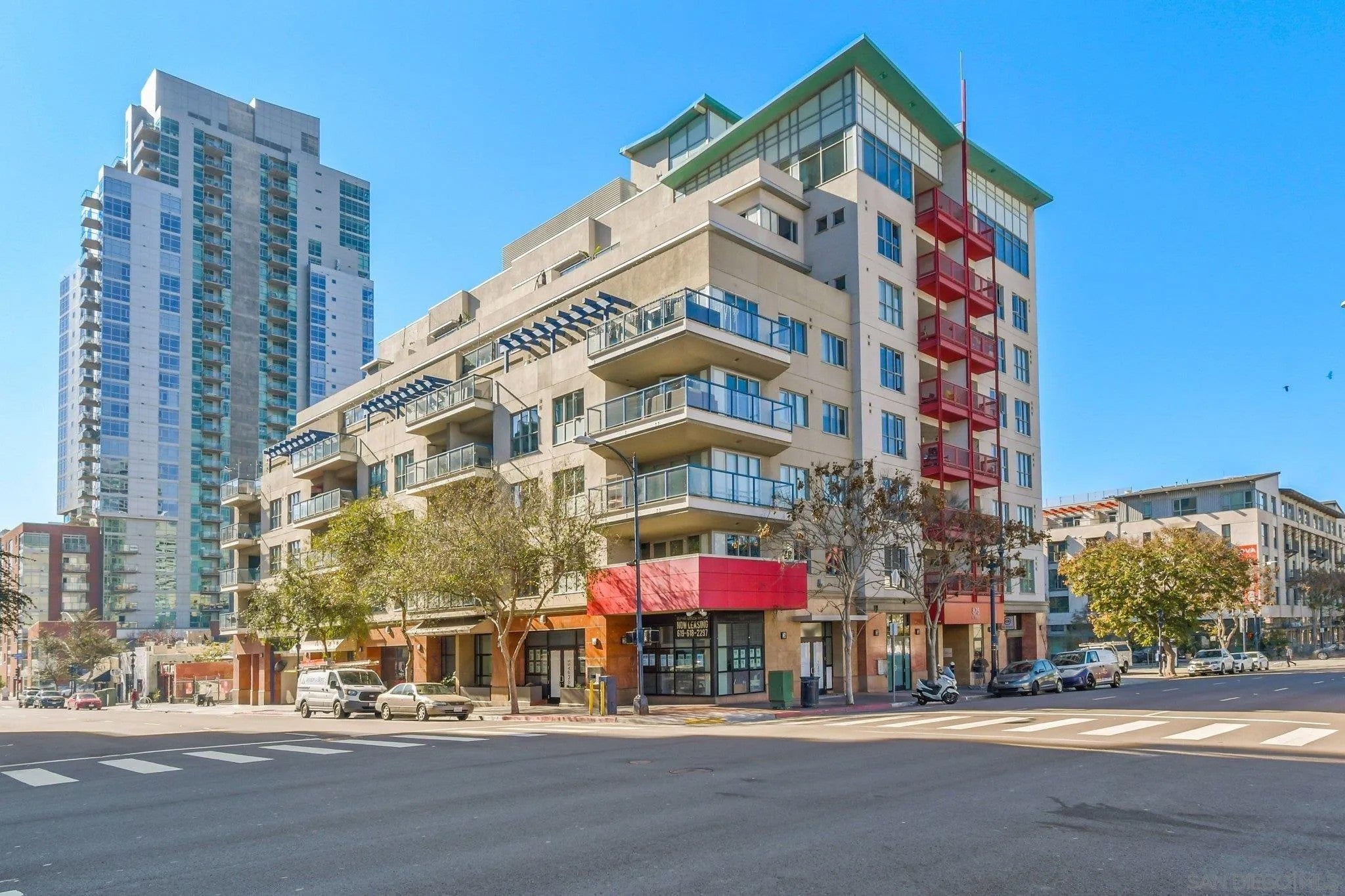 875 G St 512 — photo