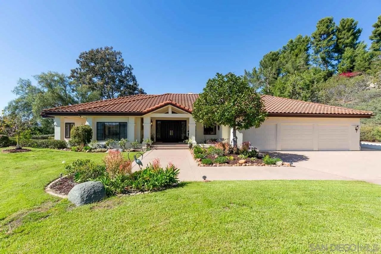 13012 Solera Way — photo