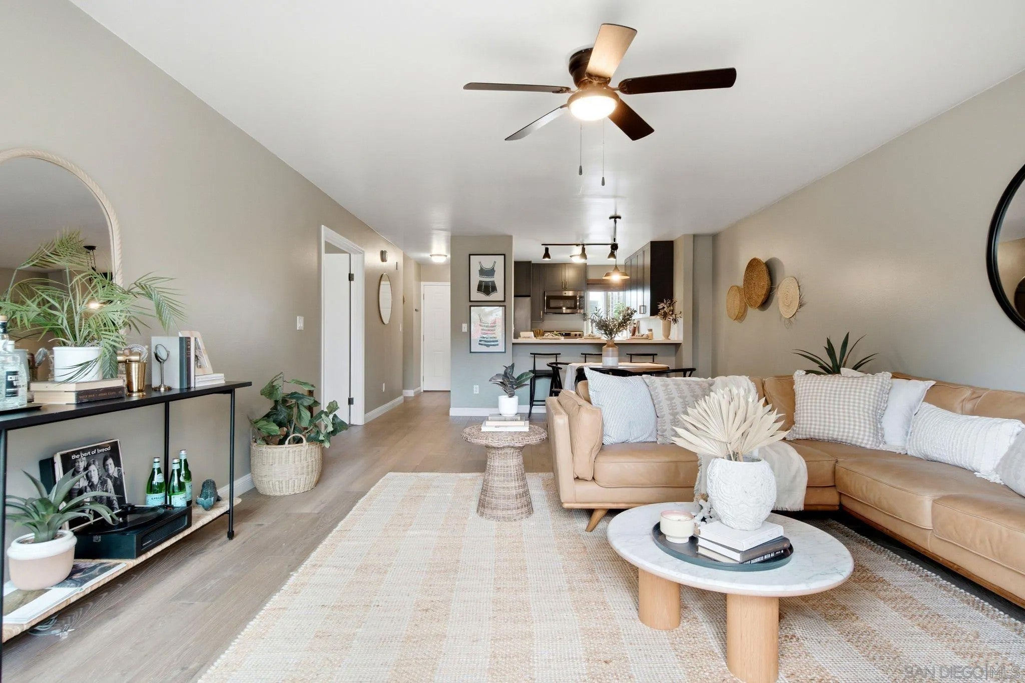 4185 Mount Alifan F — photo