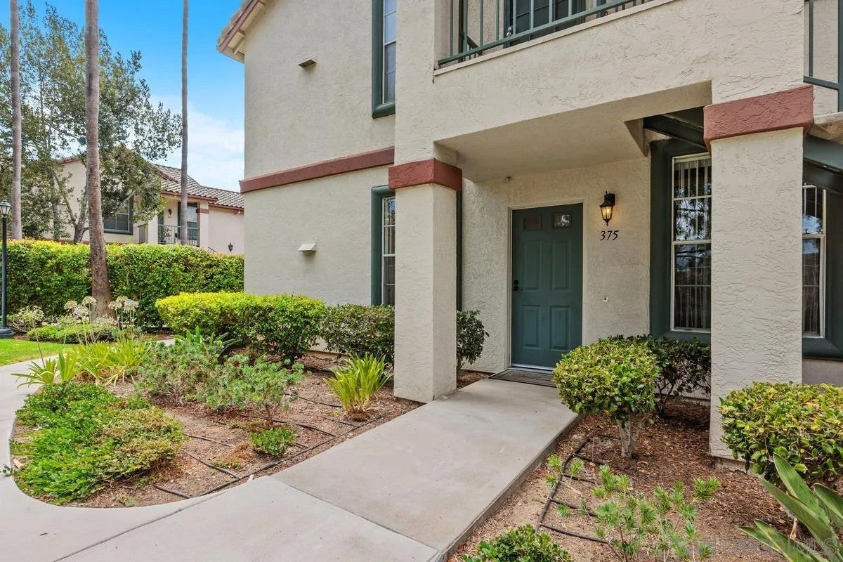 10921 Sabre Hill Dr 375 — photo