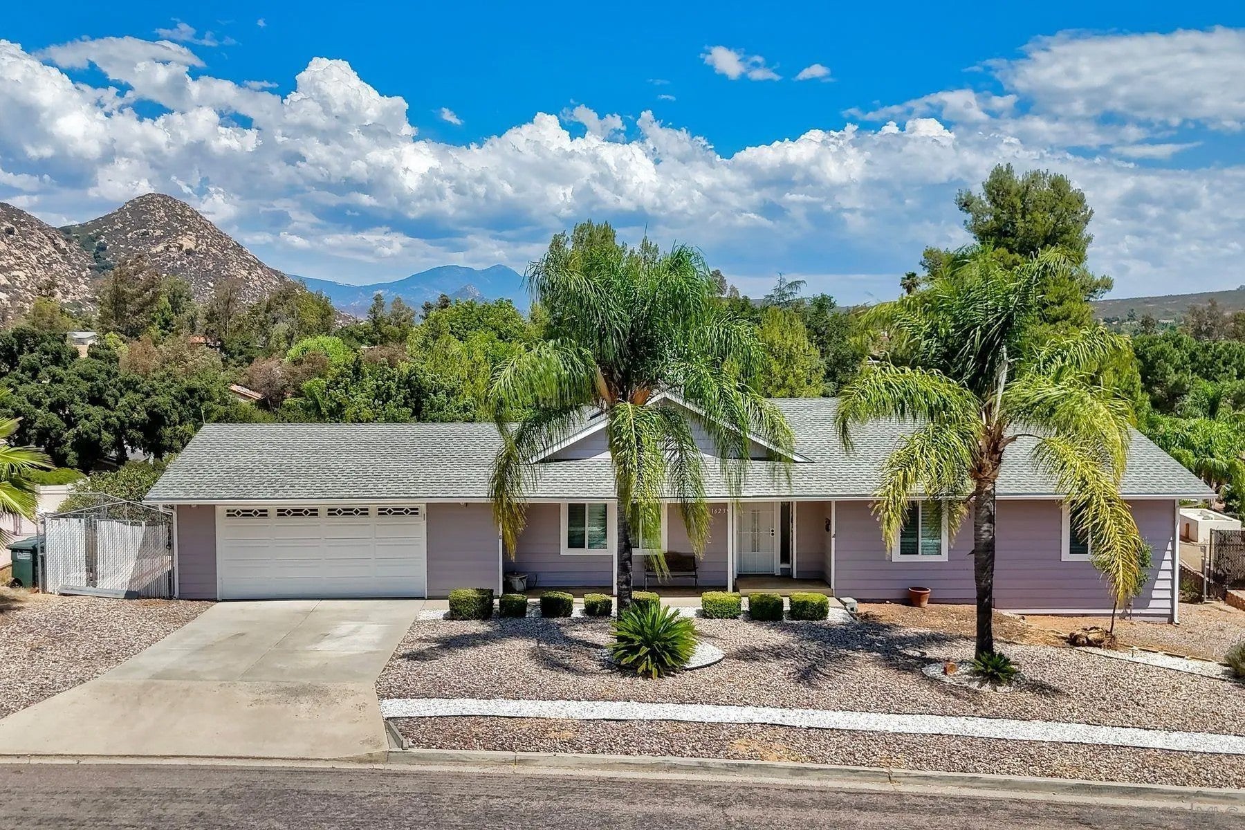 16239 Daza Dr — photo