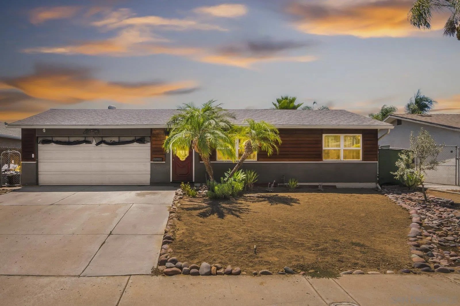 10020 Pino Dr — photo