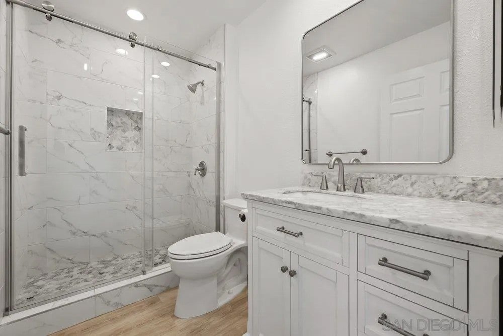 155 Rosebay Dr 40 — photo
