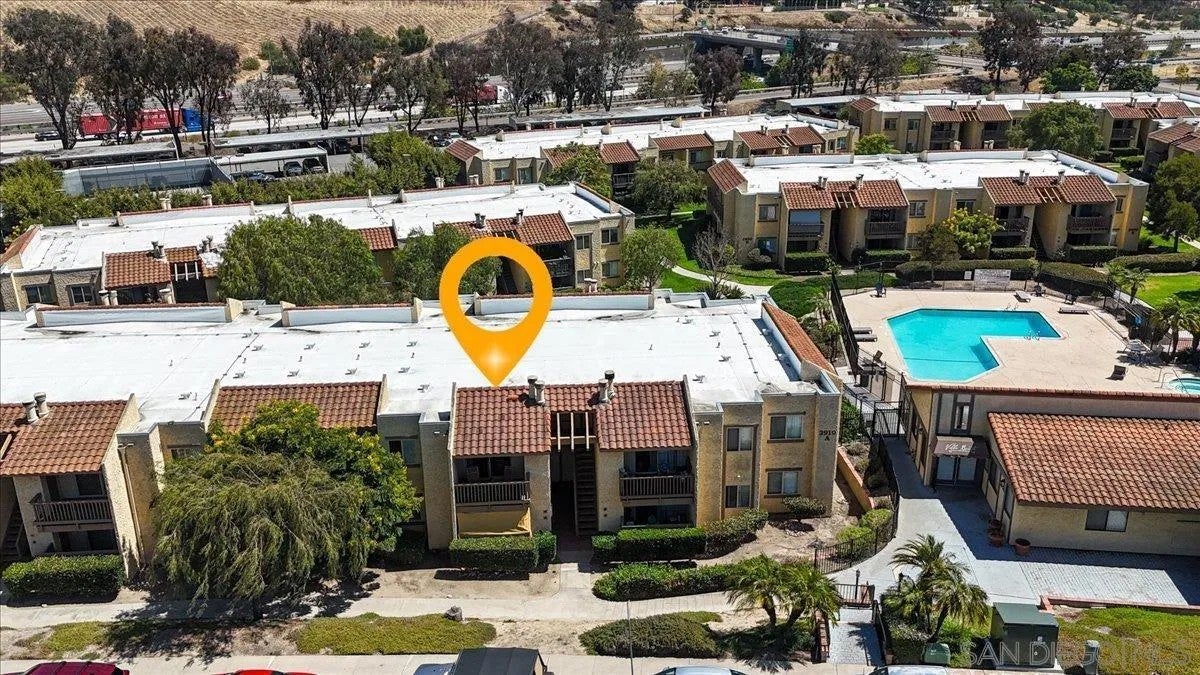 2910 Alta View Drive 203 — photo