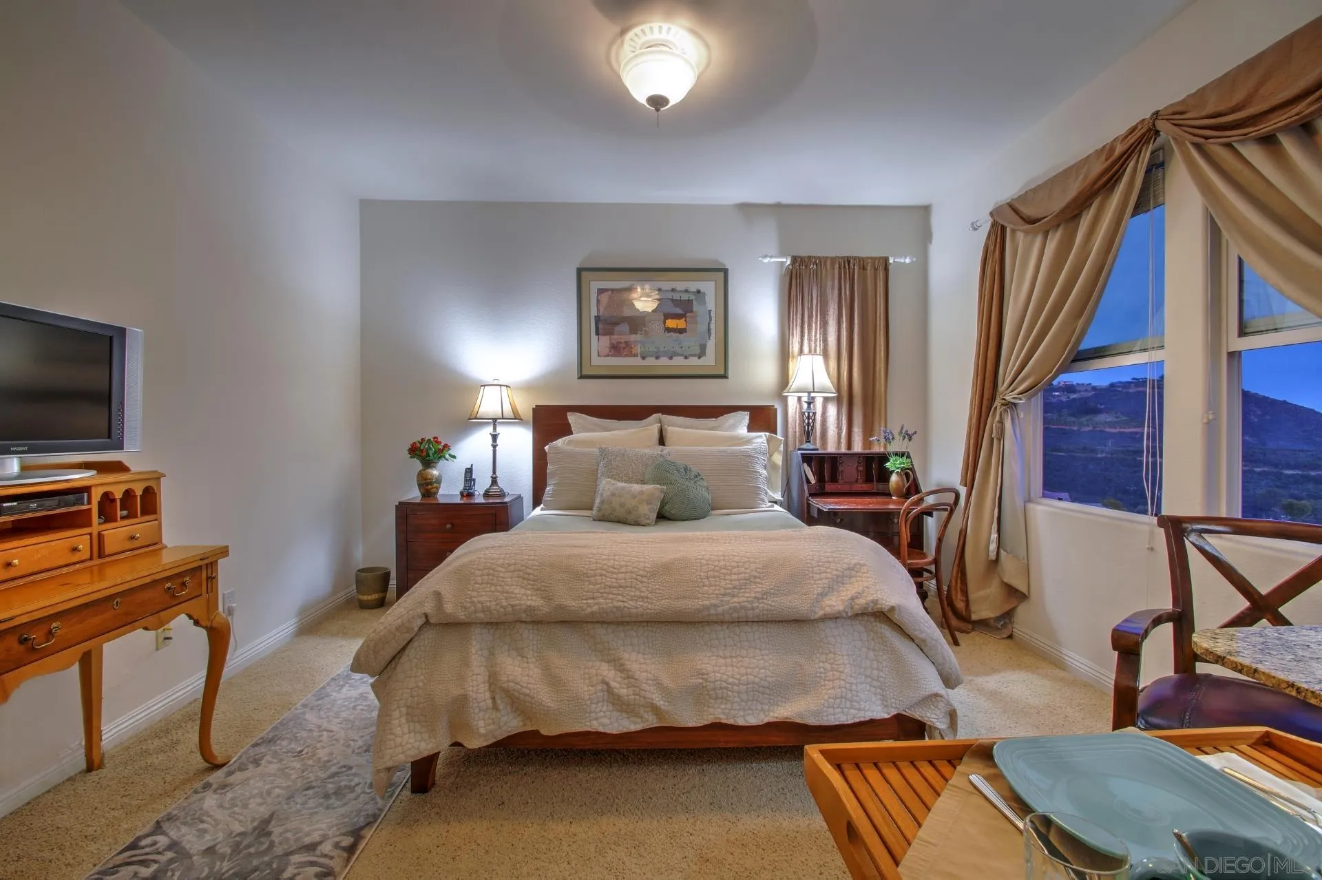San Elijo Hills Bedroom Suite — photo