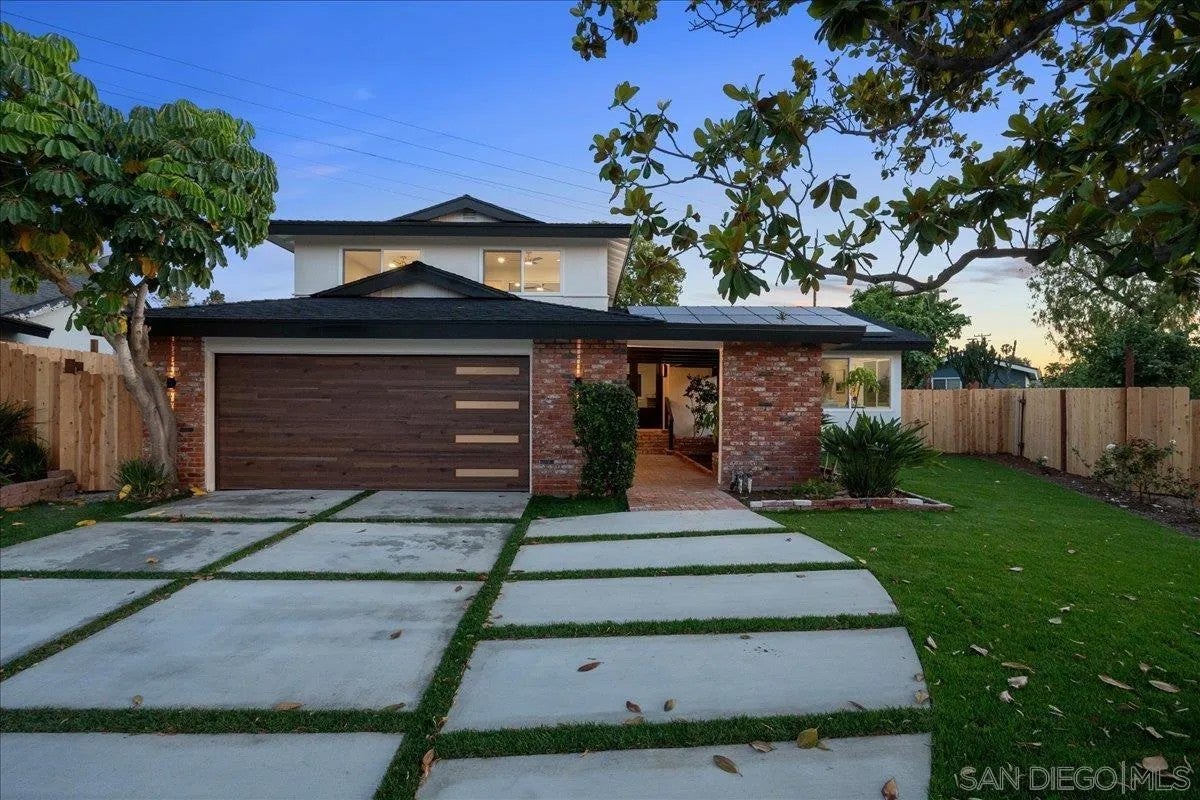 6268 Lance Place — photo