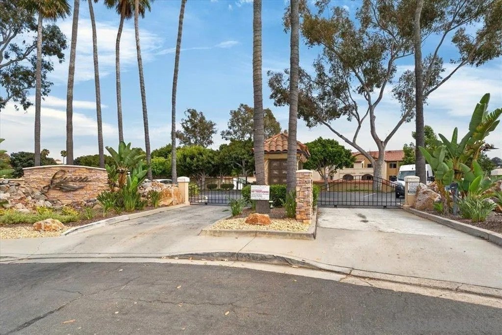 7130 Shoreline Drive 1212 — photo