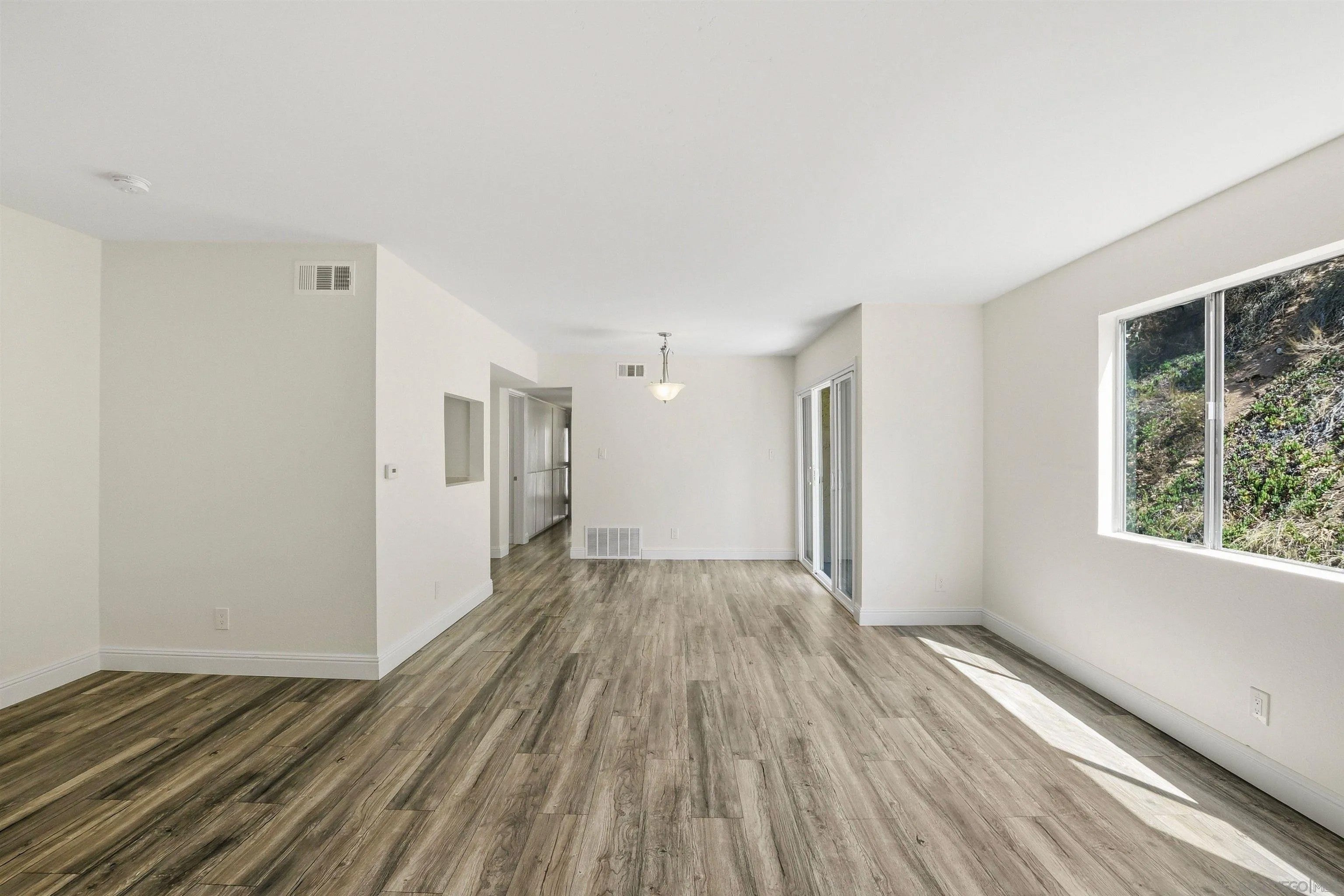 6811 Alvarado Rd 24 — photo