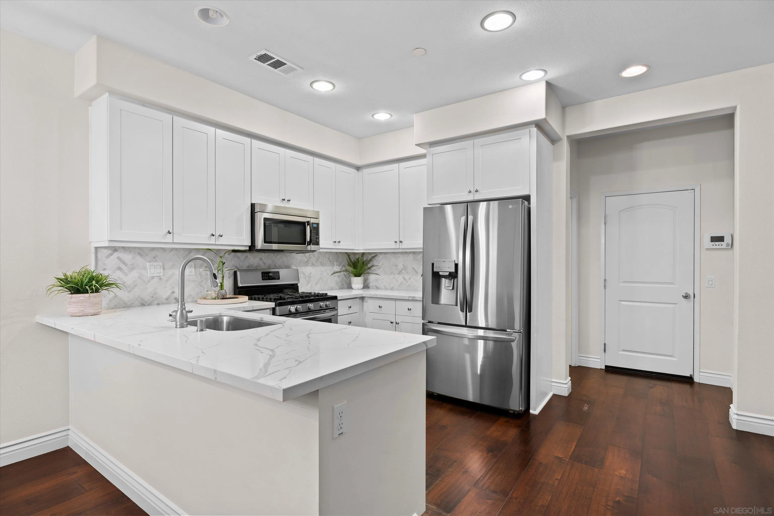 1360 Santa Victoria Rd Unit 3 — photo