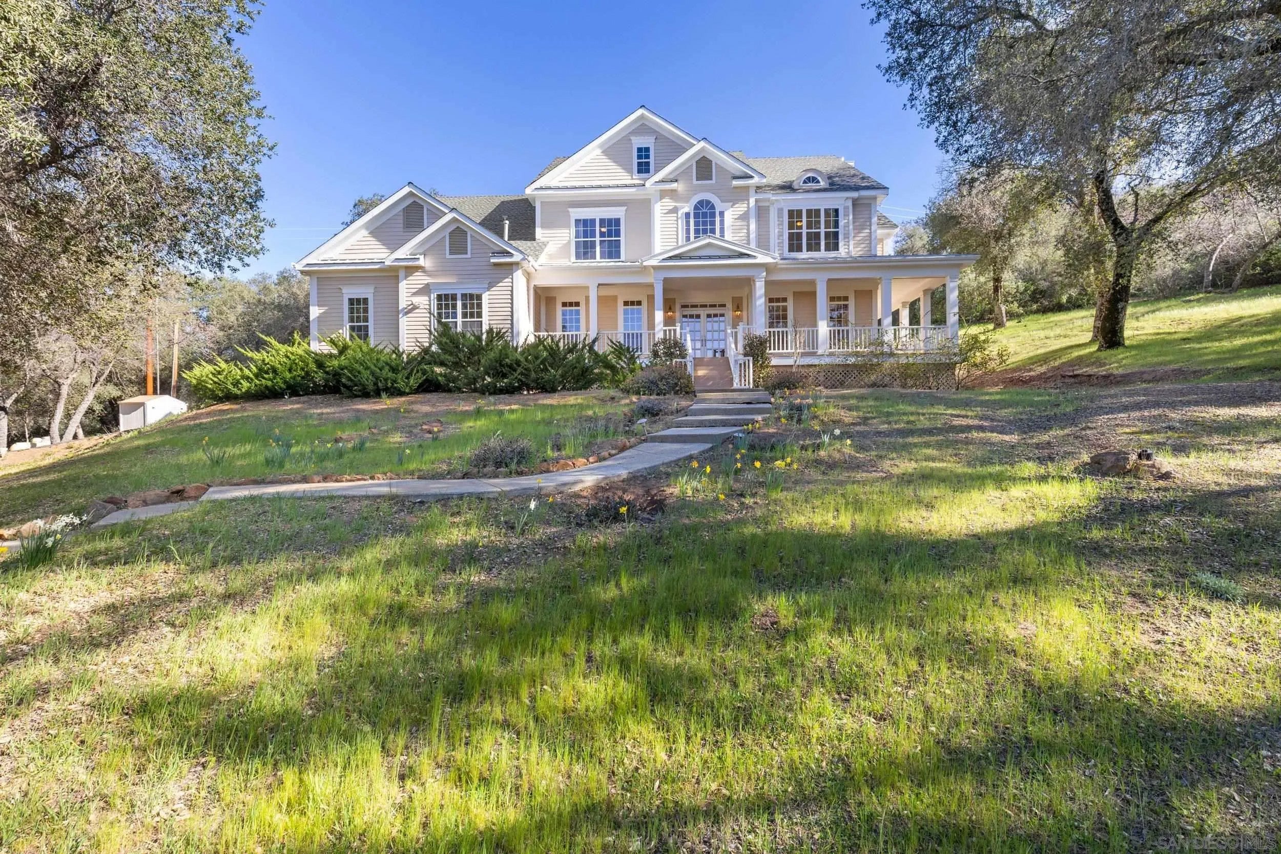3591 Deer Lake Park Rd — photo