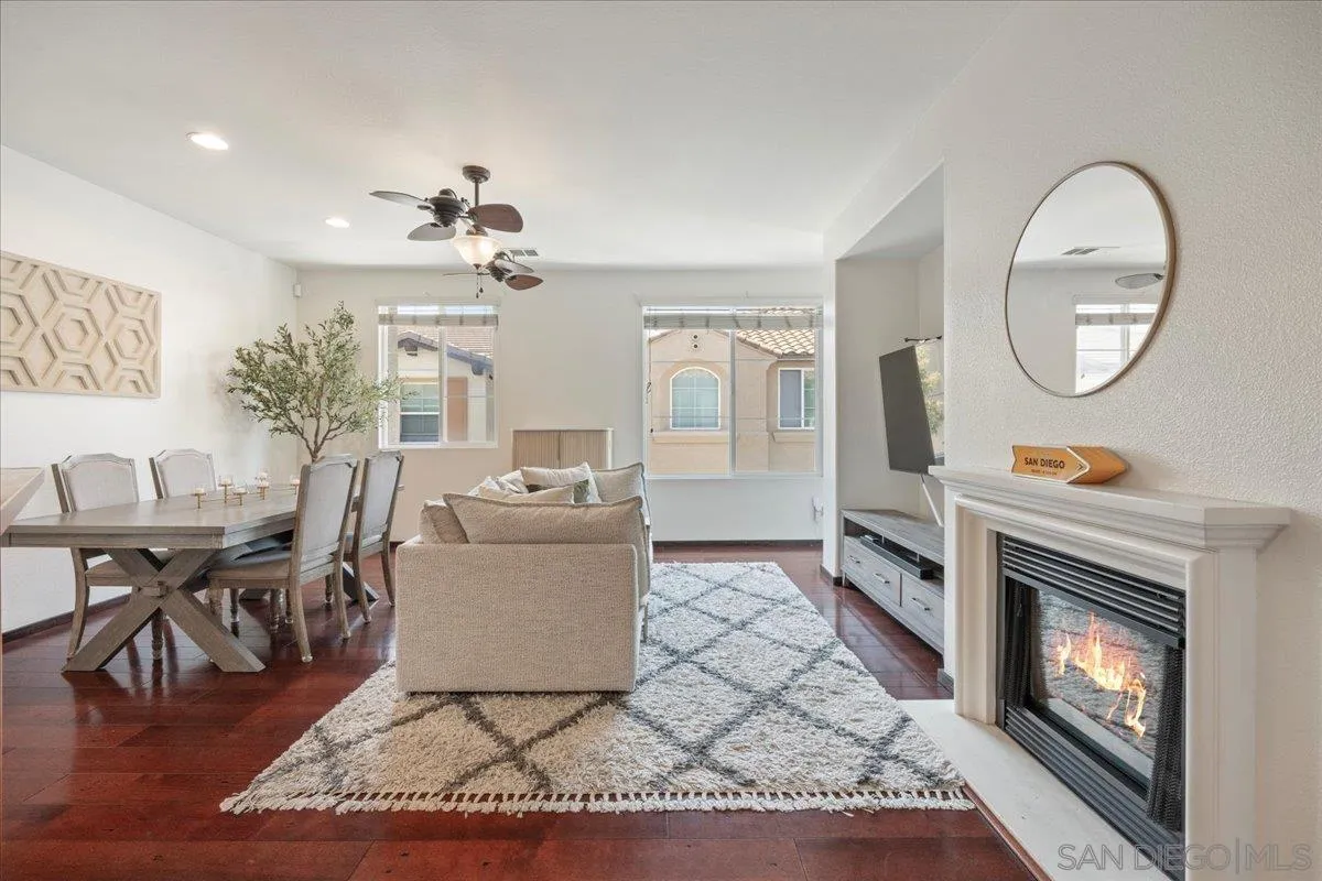 297 Tiburon Unit 190 — photo