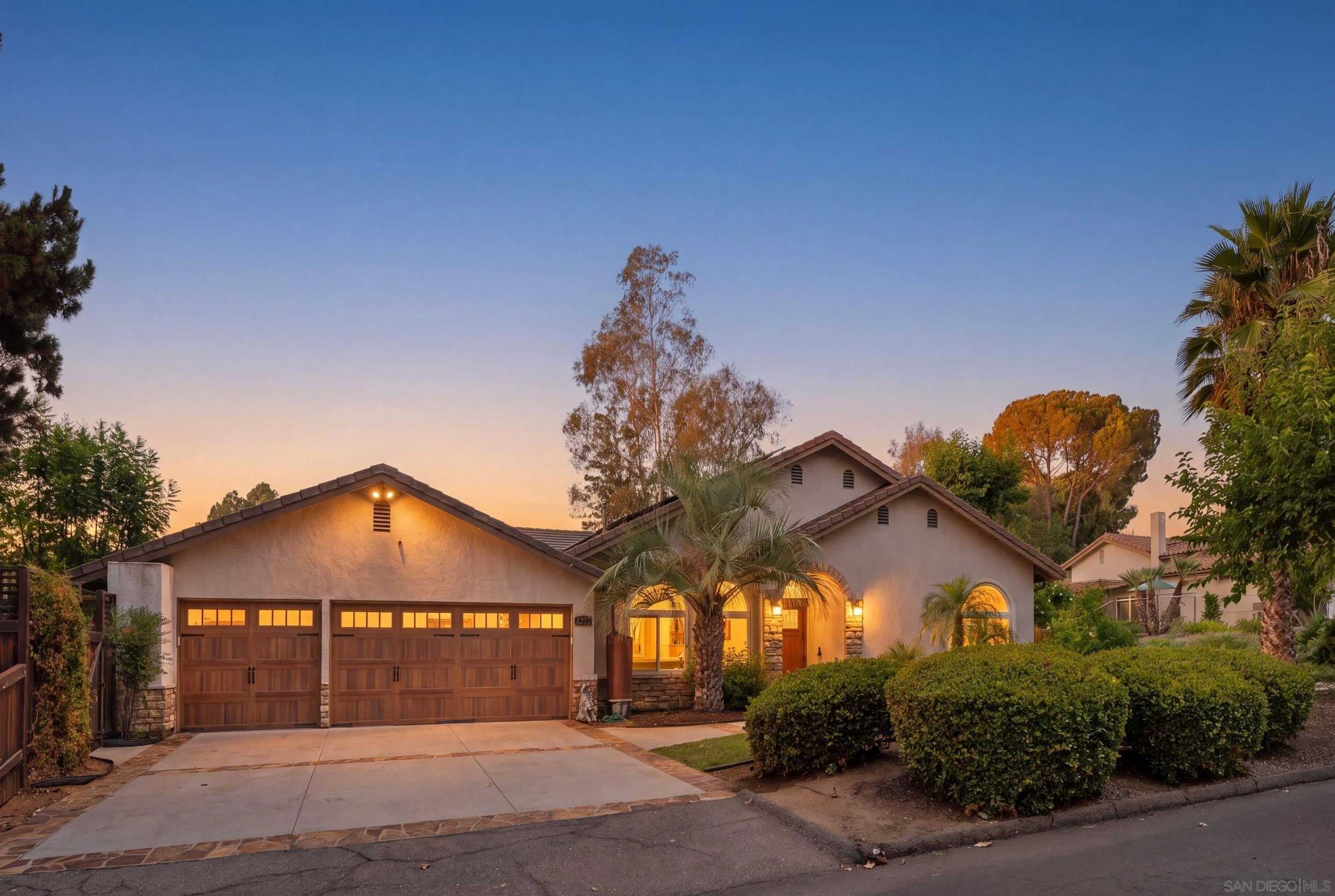 13126 Silver Saddle Ln — photo