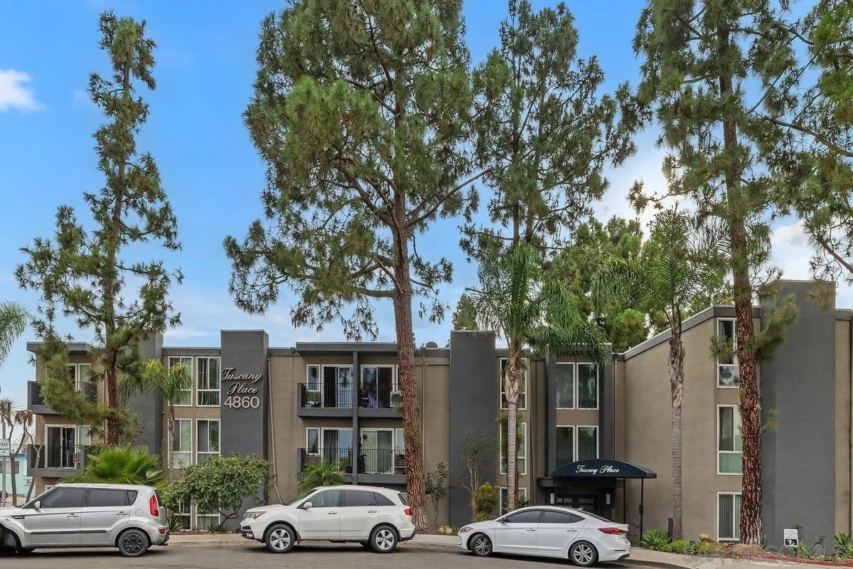 4860 Rolando Ct 71 — photo