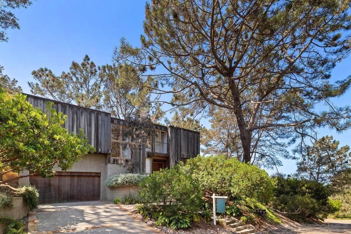 367 Pine Needles Dr — photo