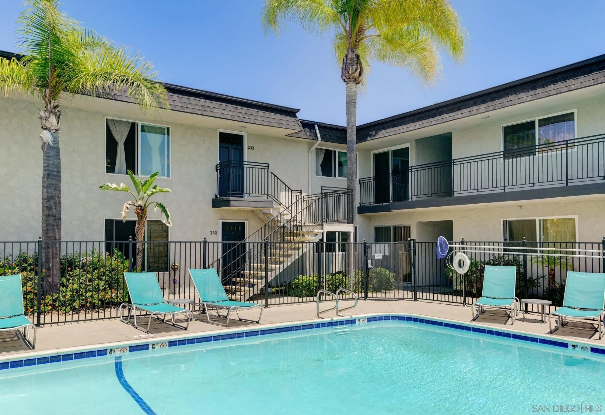 3535 Madison 232 — photo