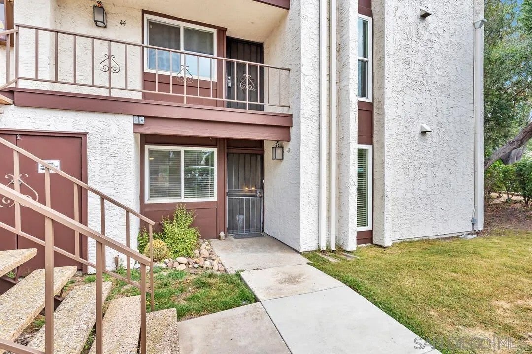 6878 Navajo Rd Unit 43 — photo