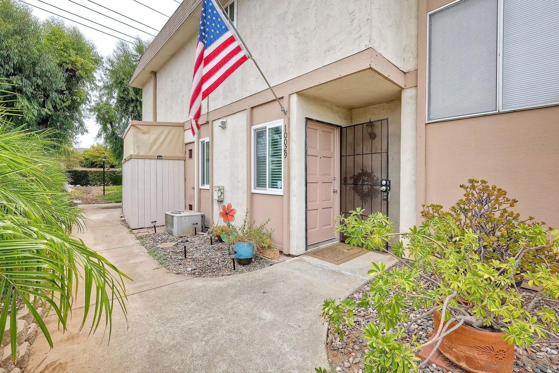 10029 Santana Ranch Lane — photo