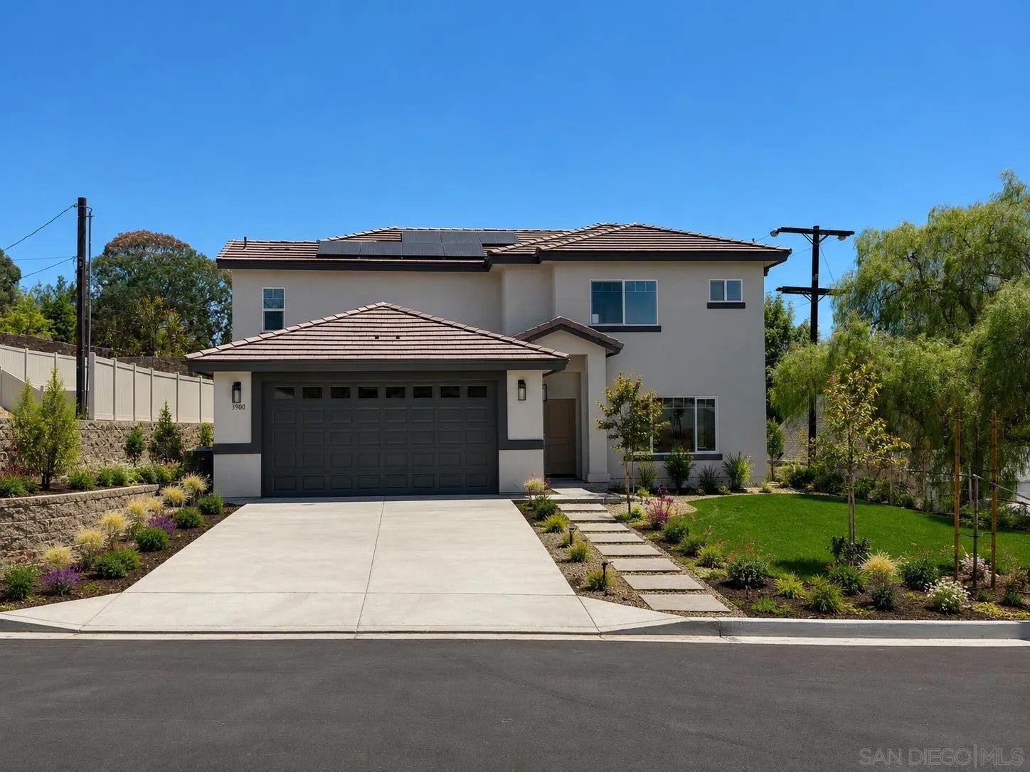3900 Rojo Tierra Rd — photo
