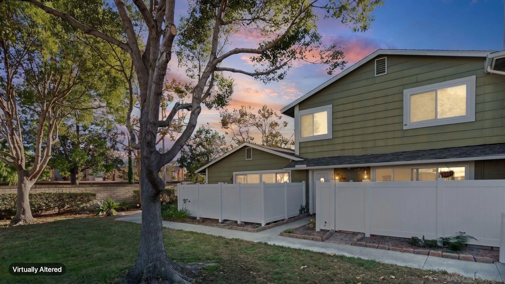 723 Paradise Cove Way — photo