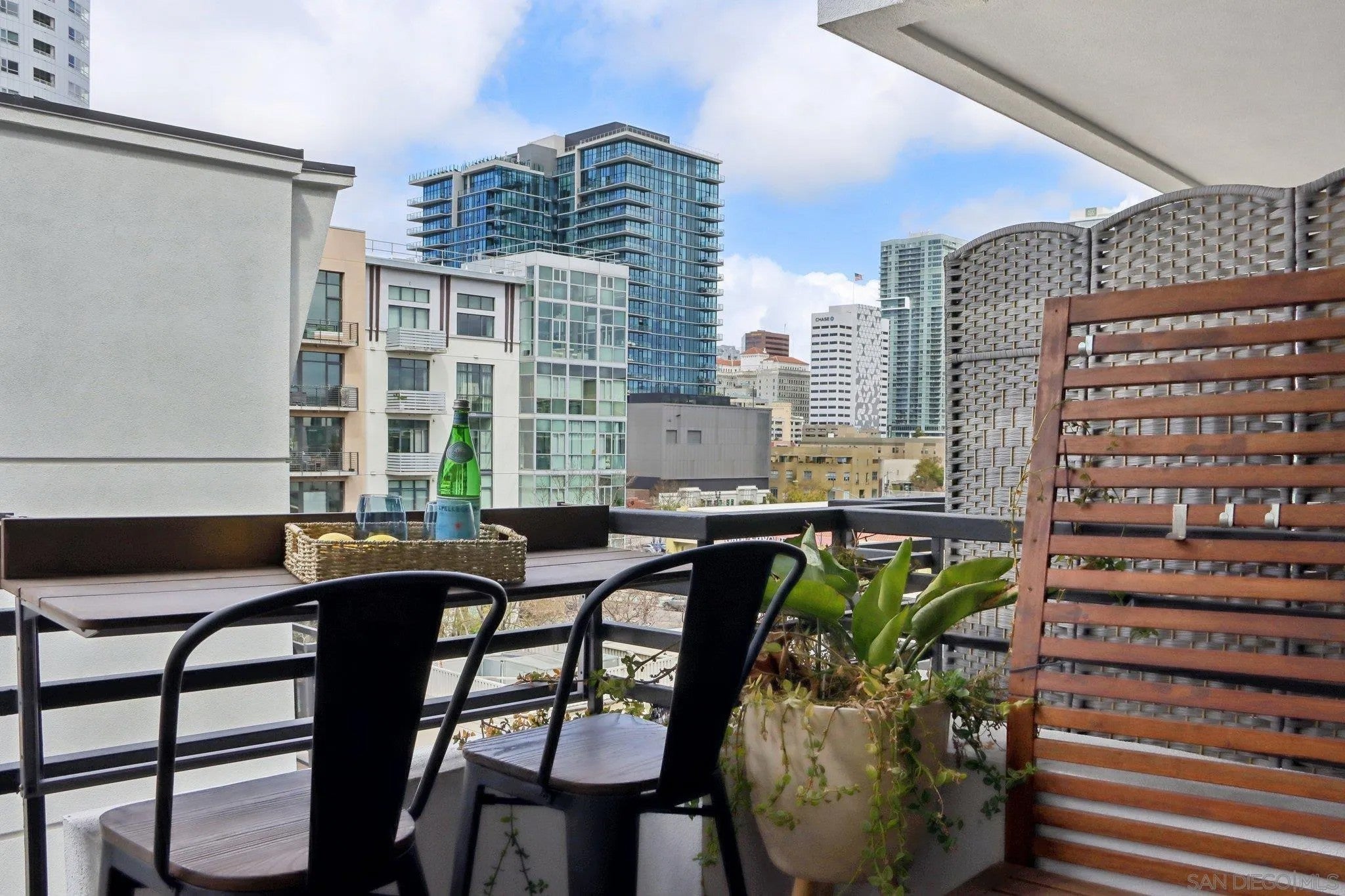 550 Park Blvd 2501 — photo