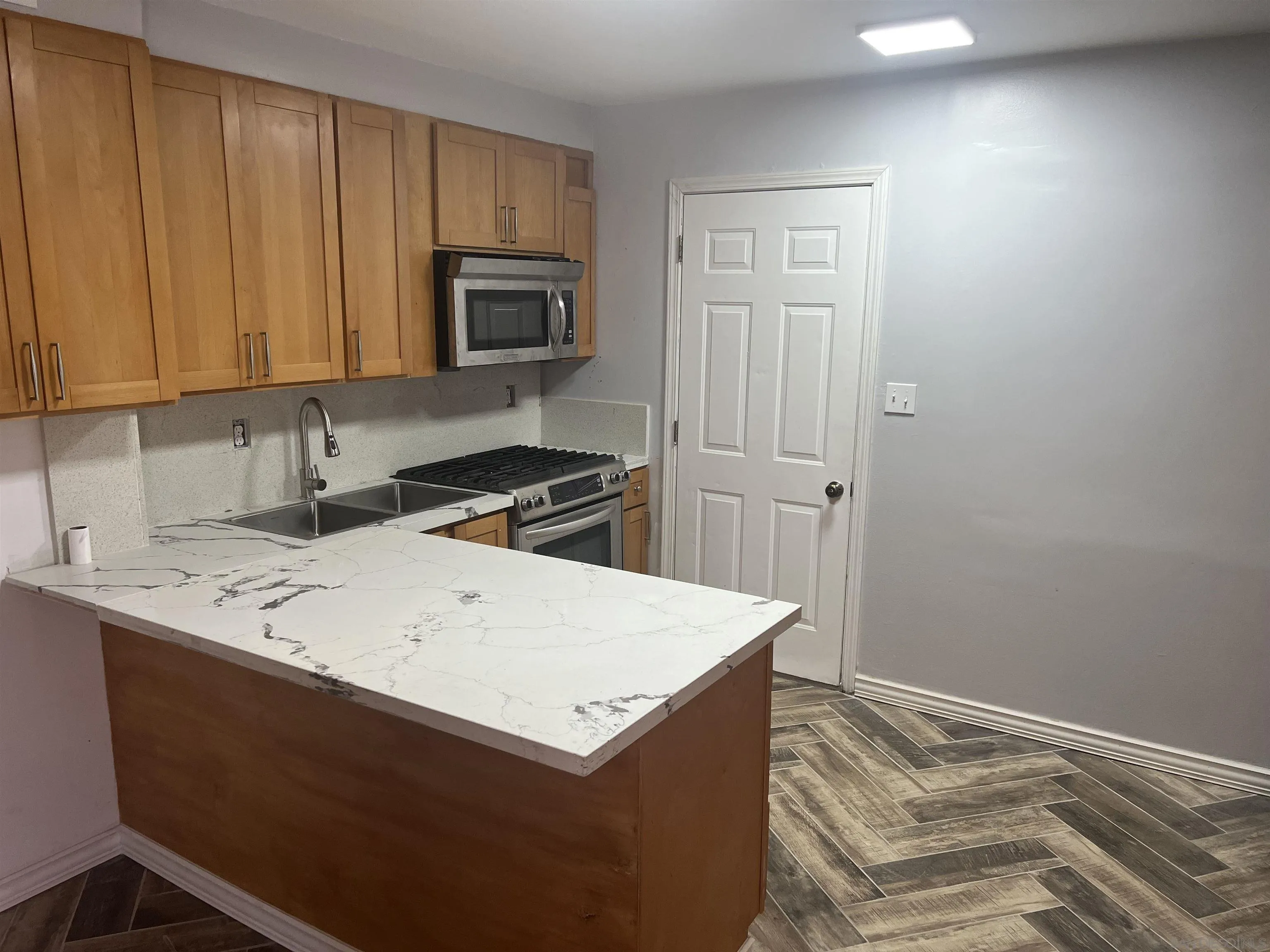 6161 Horton Dr. — photo