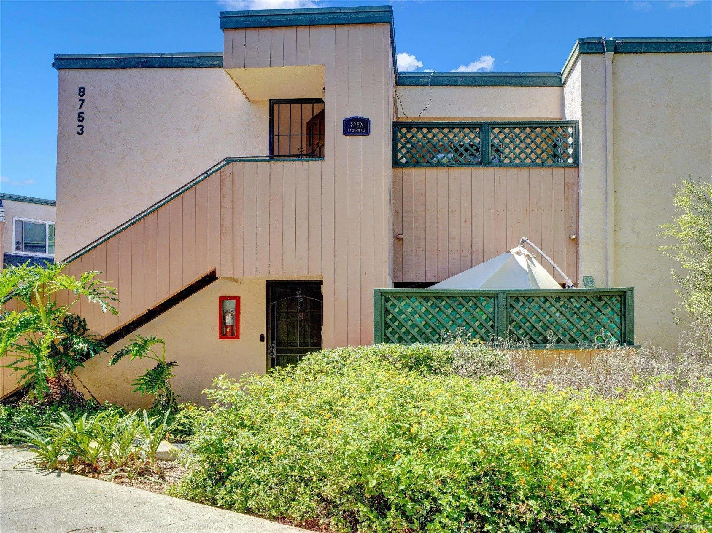 8753 Lake Murray Blvd 4 — photo