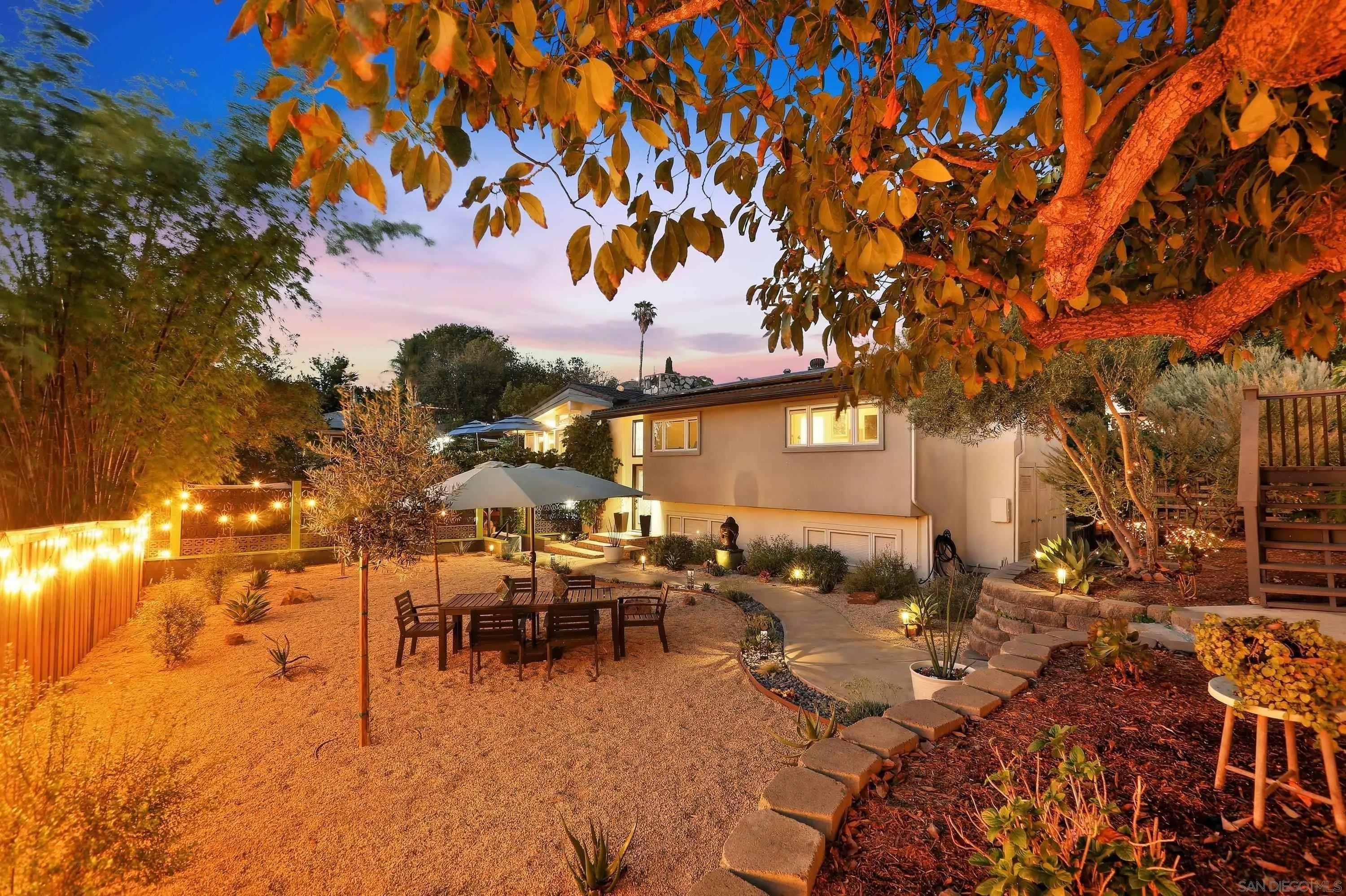 9460 Haley Lane — photo