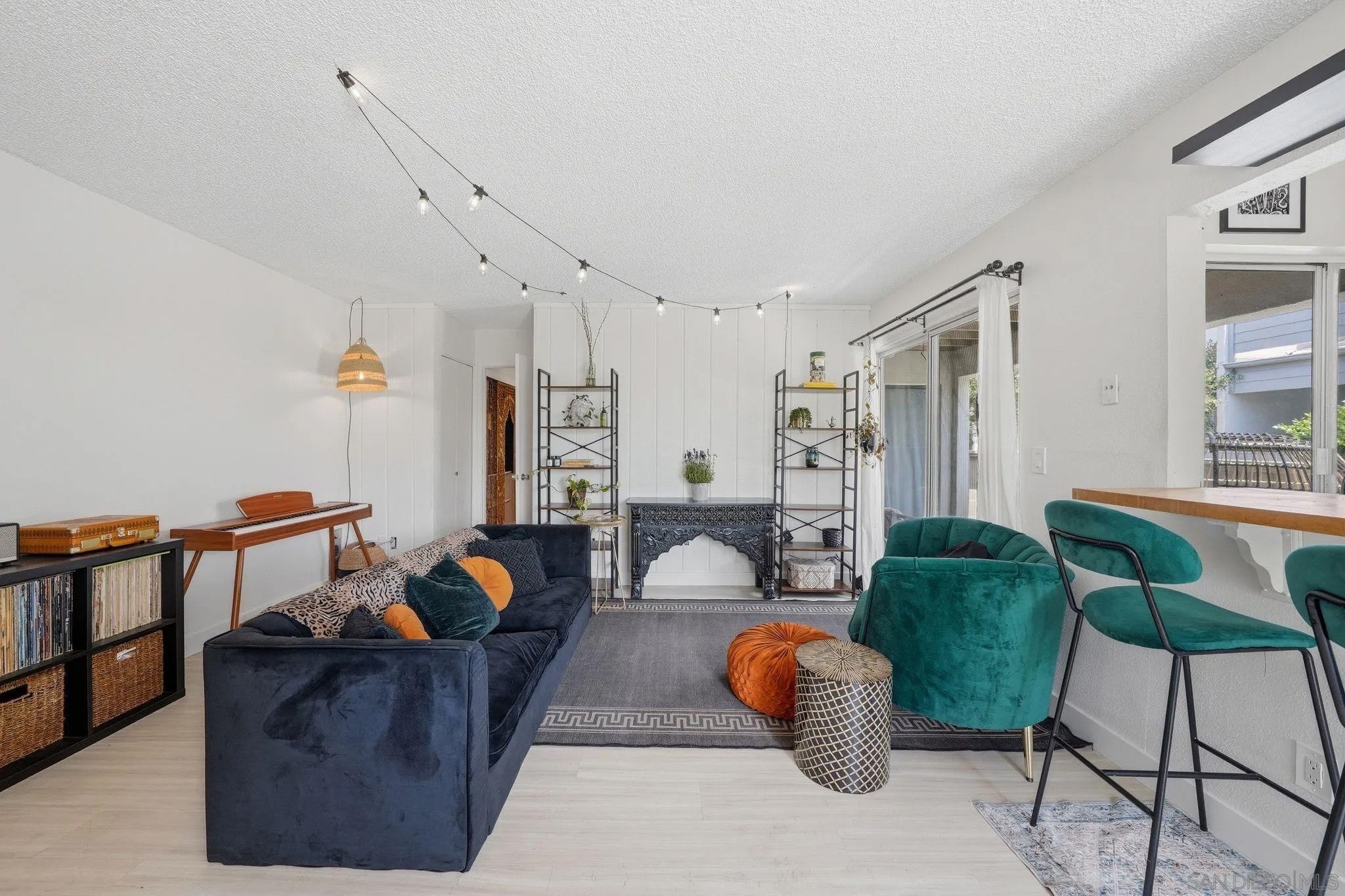 3246 Ashford St. B — photo