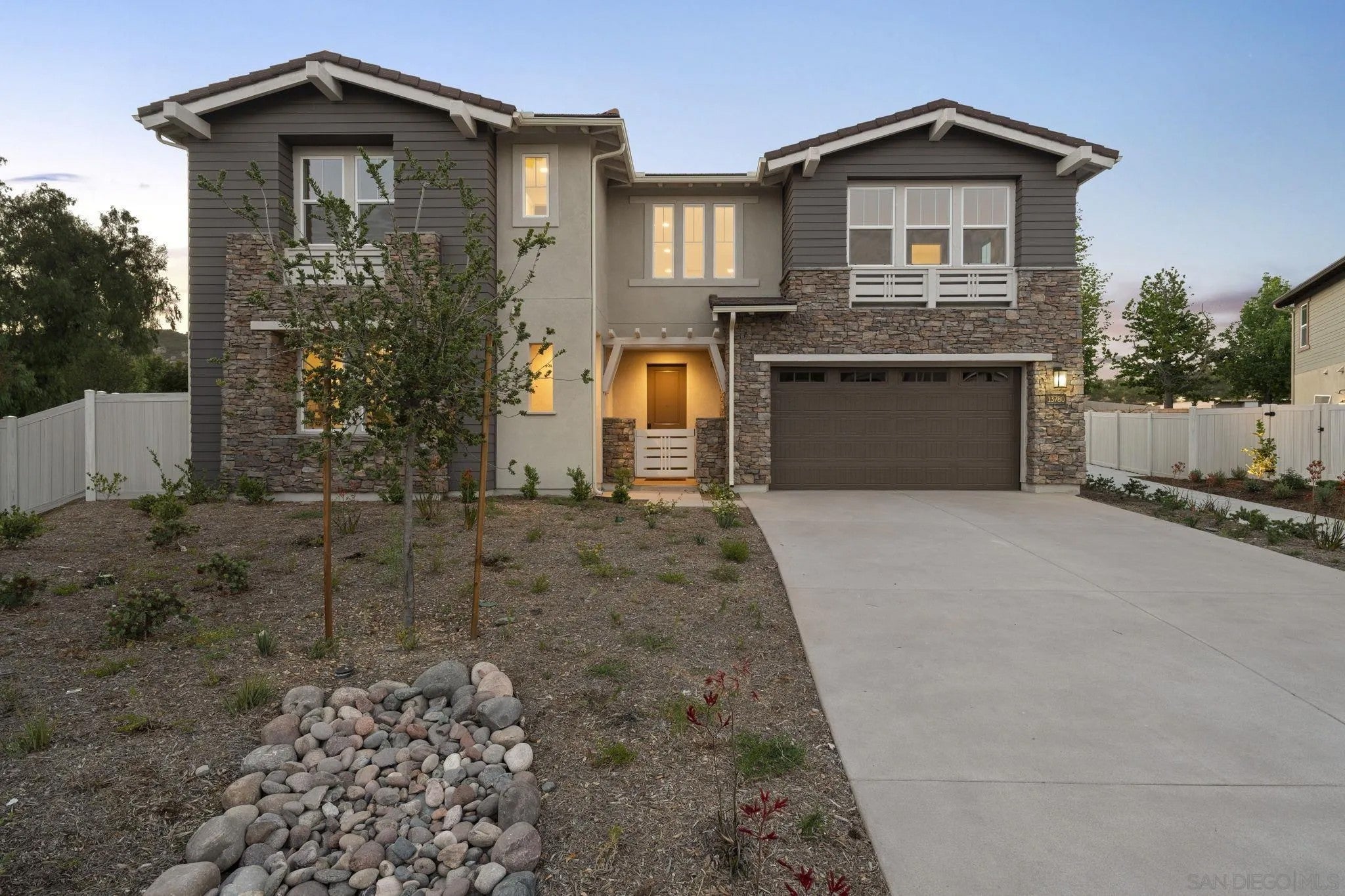 13780 Holly Oak Way — photo