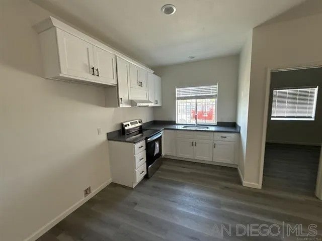 2049 E.Palmyra Ave, Orange, CA 92866 — photo 2