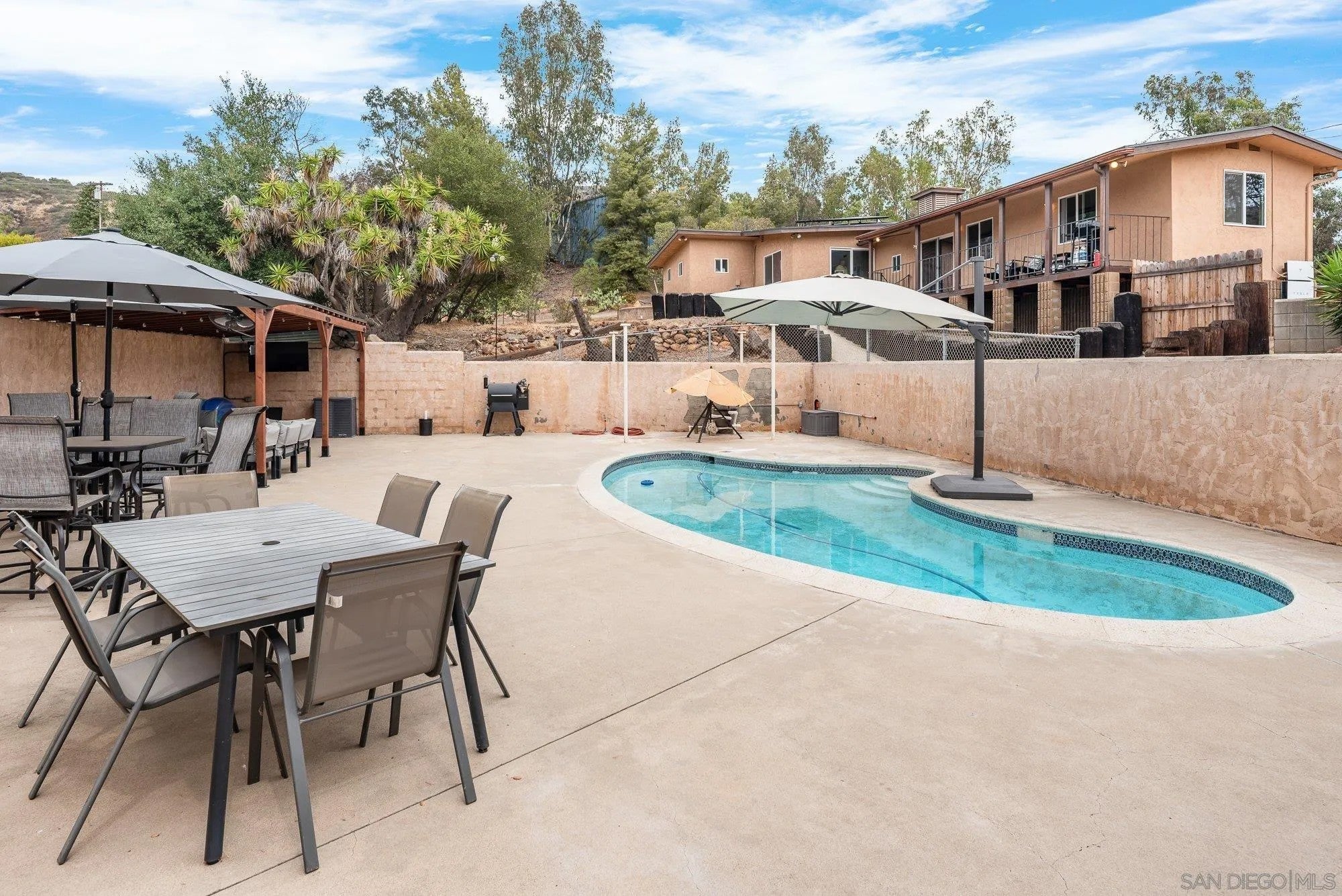 14430 Rios Canyon Rd — photo