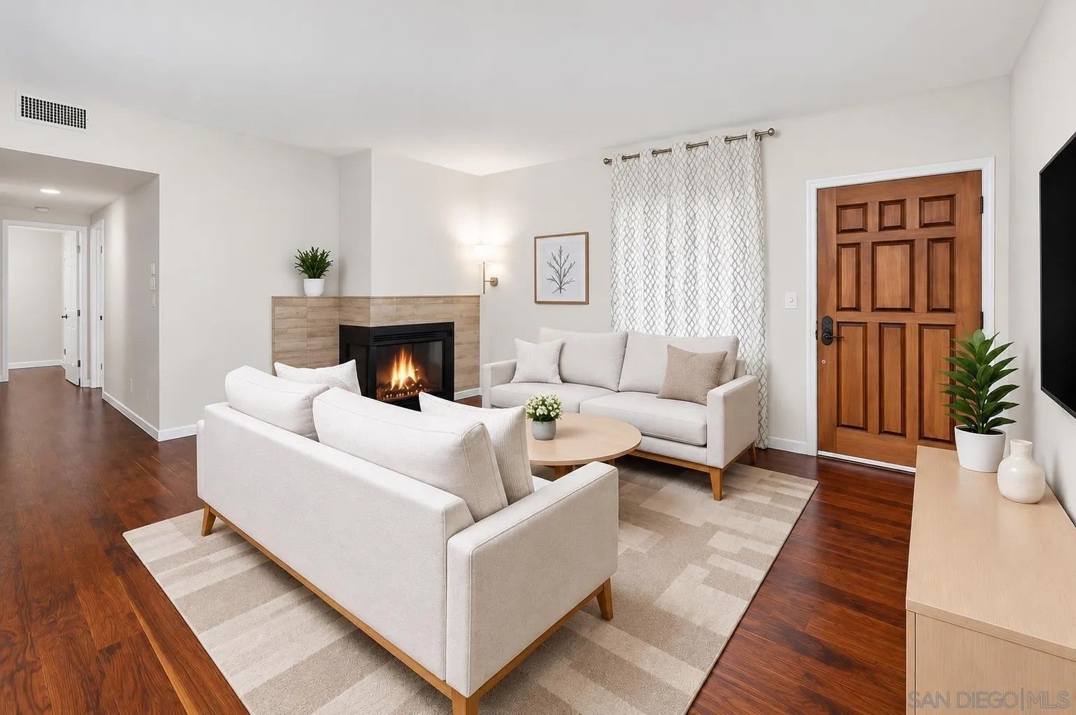 4550 Glacier 7 — photo