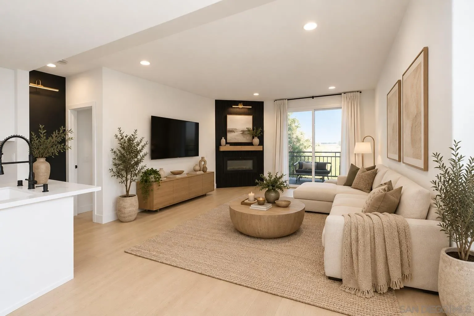 580 Camino De La Reina Unit 227 — photo