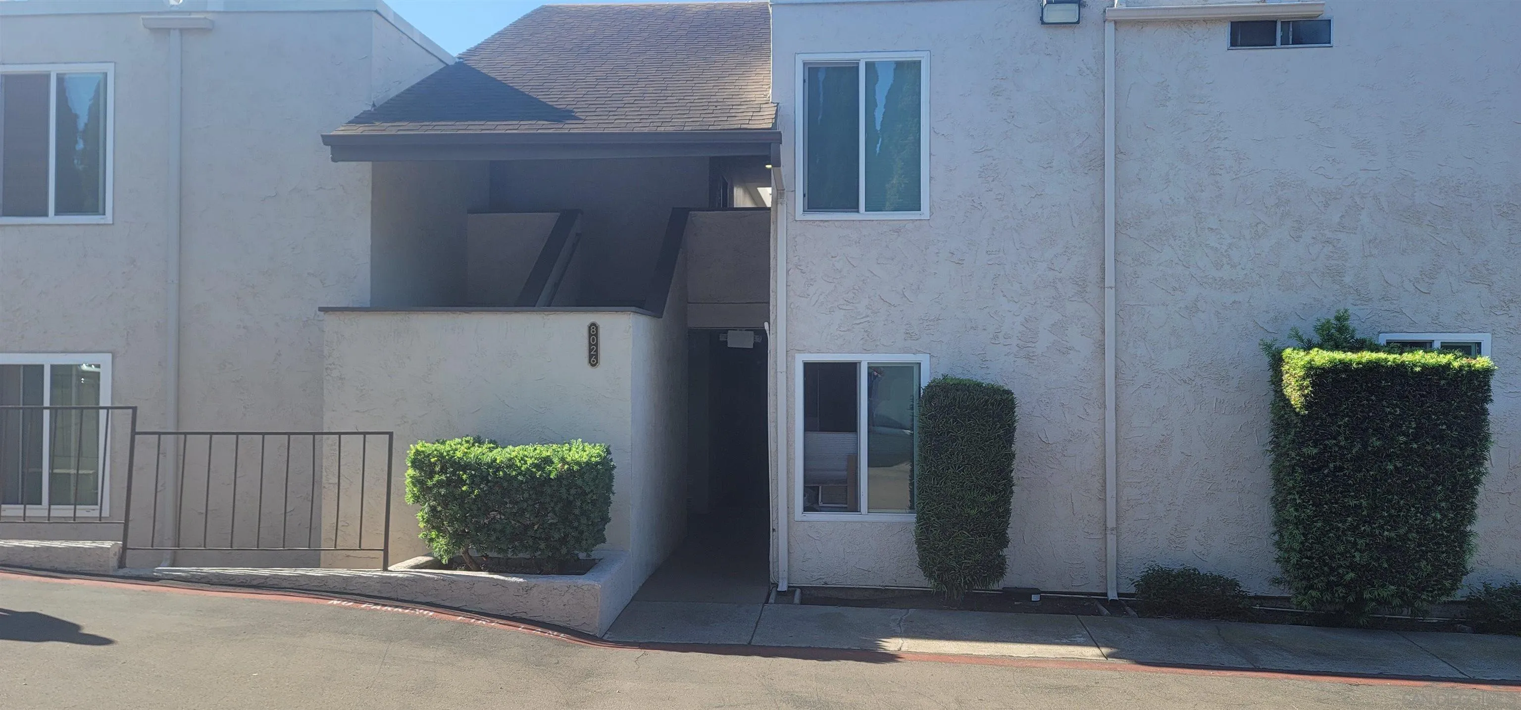 8026 Linda Vista Unit 1C — photo