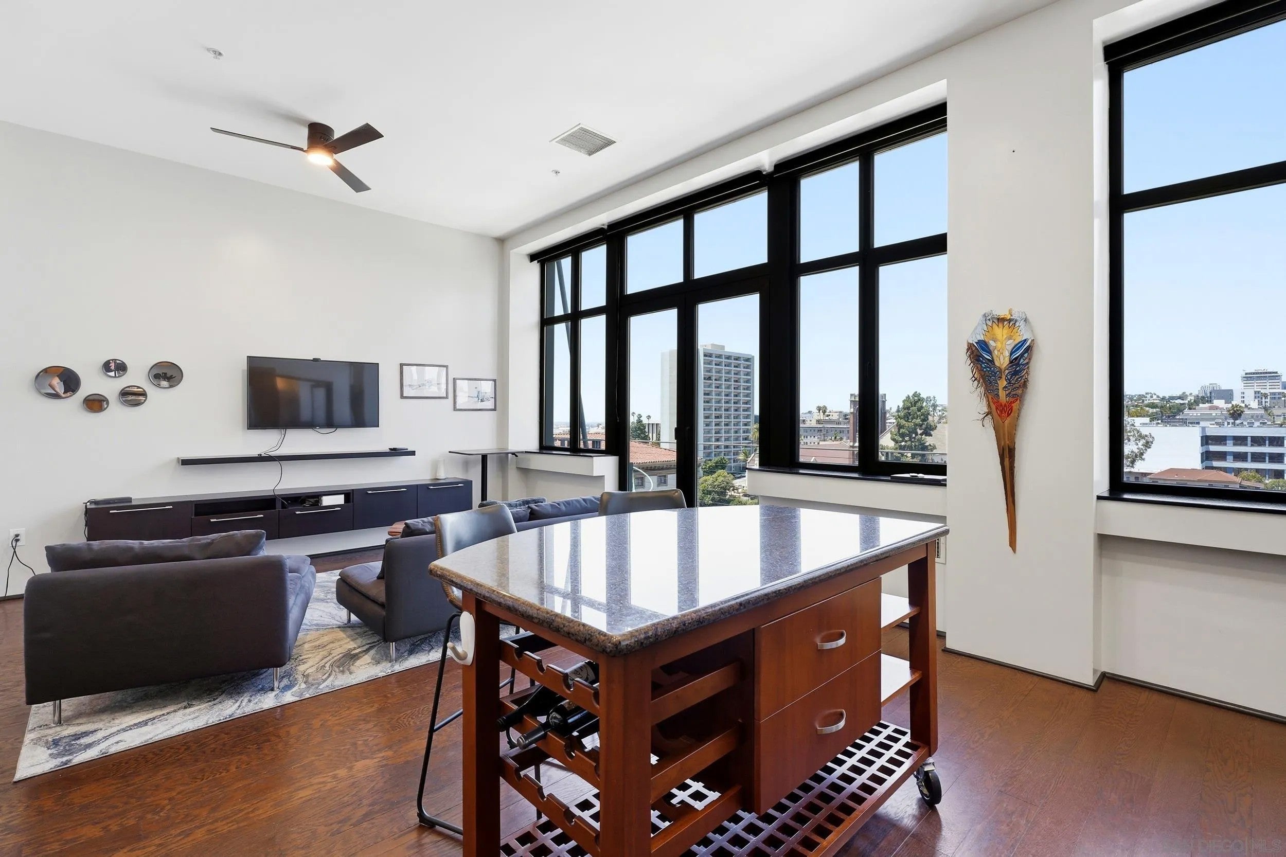 1551 4th Ave 801 — photo
