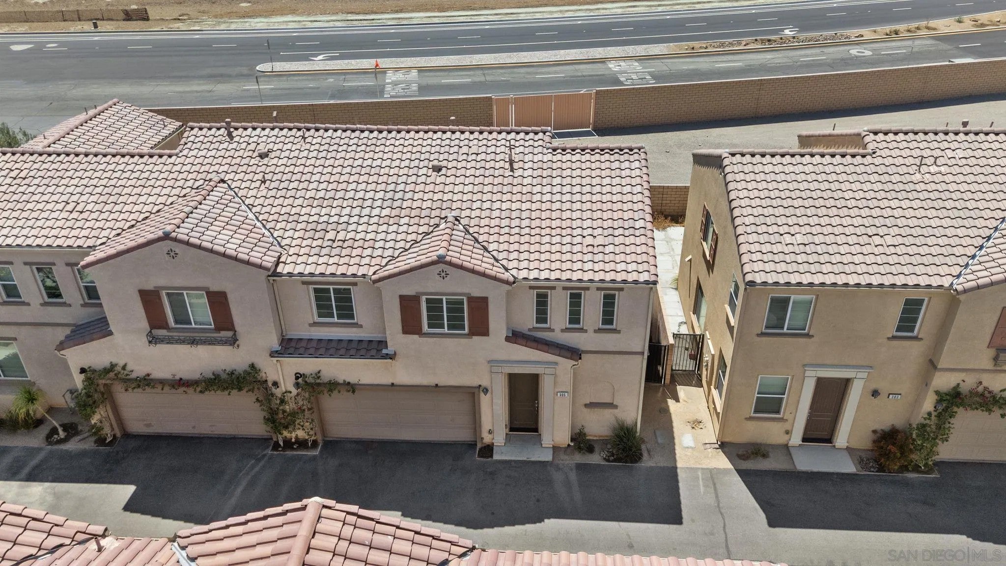 305 Paseo Gusto — photo