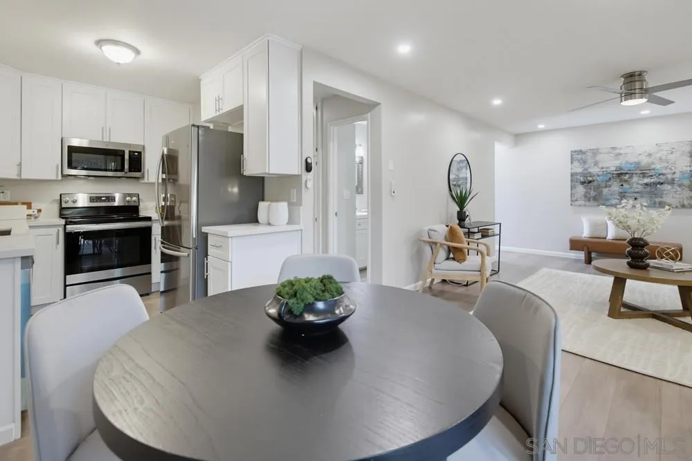4750 Noyes Unit 218 — photo