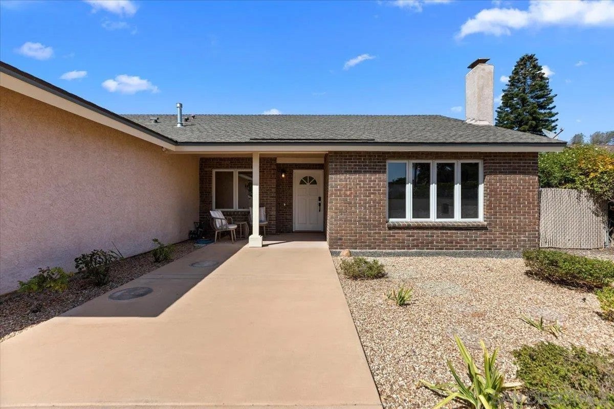 730 Doris, Encinitas, CA 92024 — photo 2