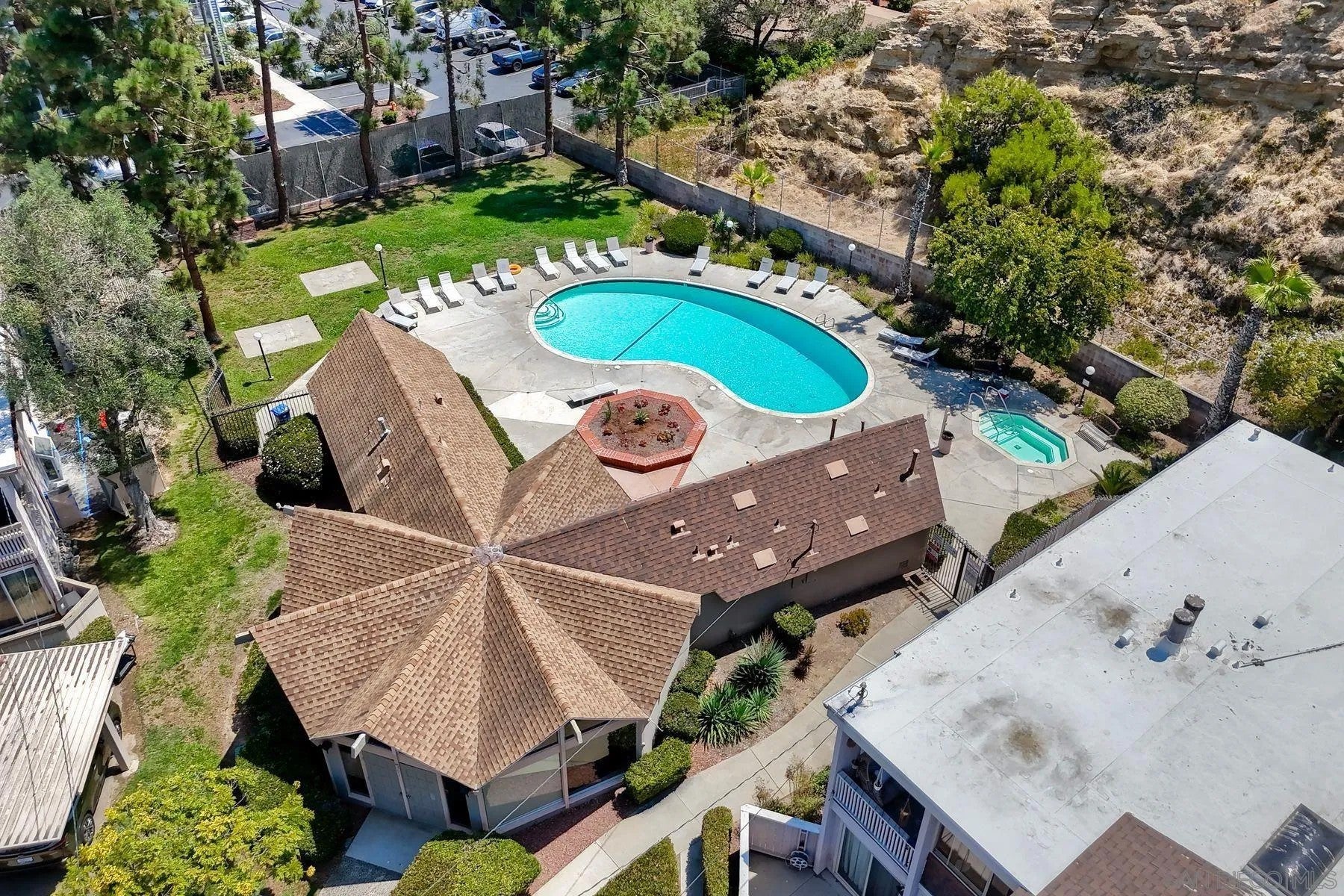 3852 Basilone — photo
