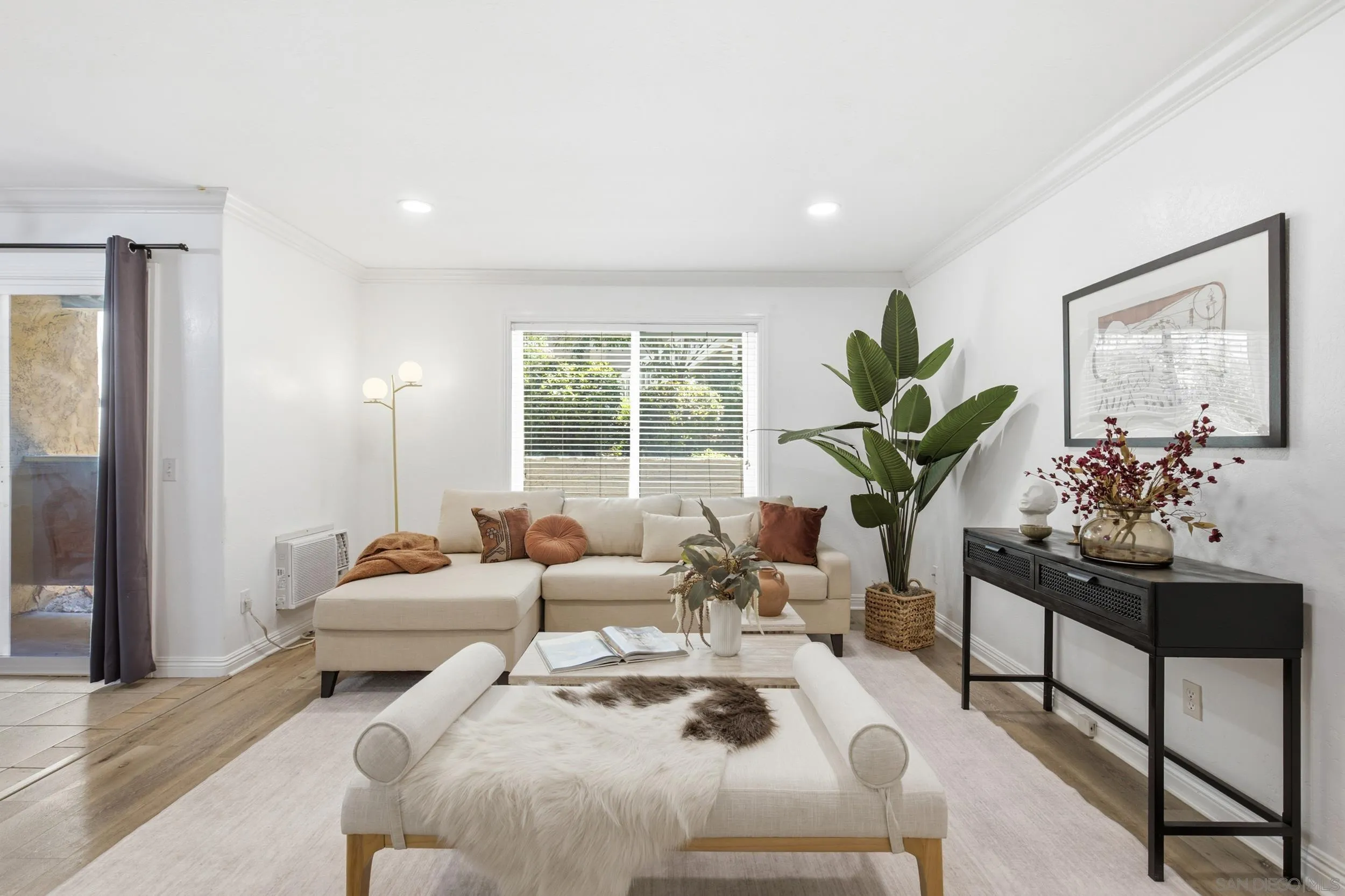 7003 Saranac St Unit 103 — photo