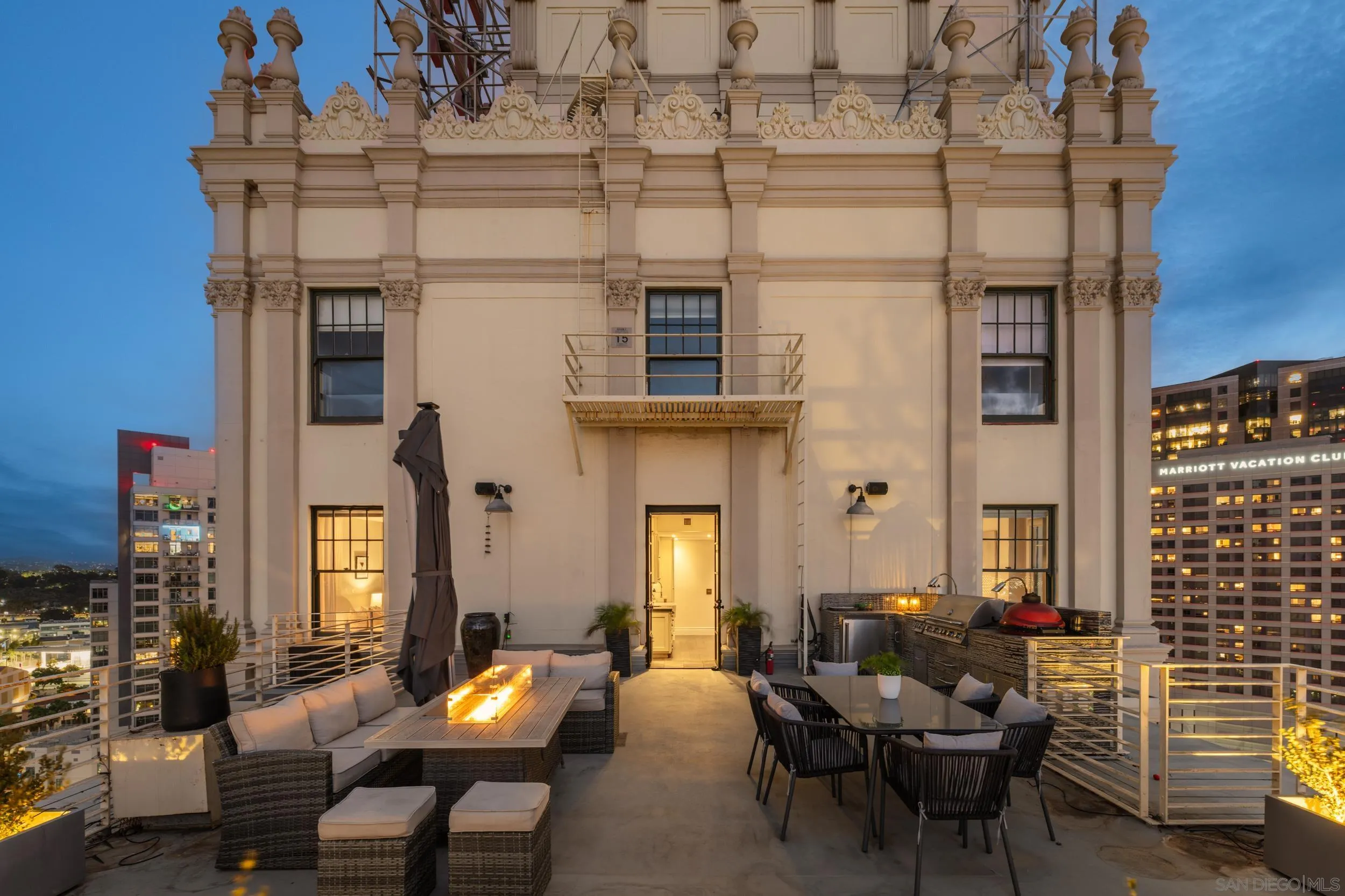 702 Ash Street Unit 1400 — photo