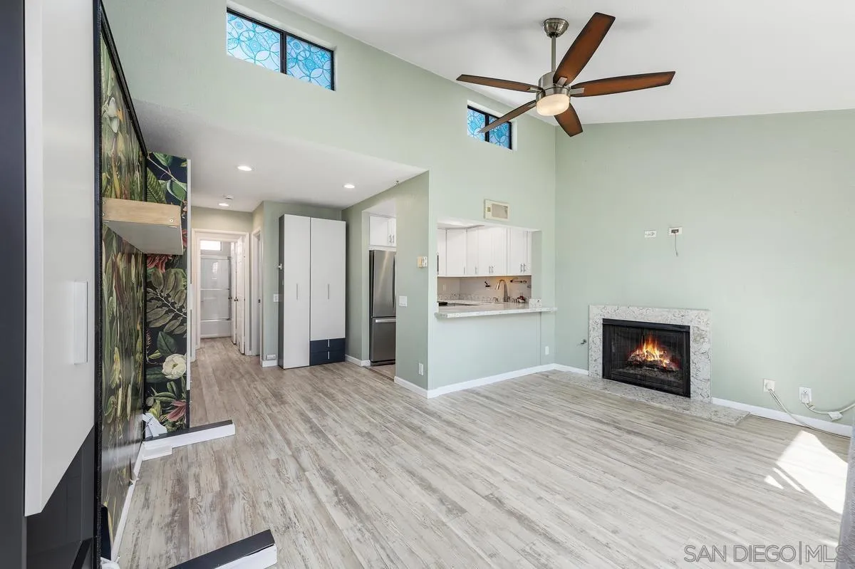 4575 Ohio St Unit 5 — photo
