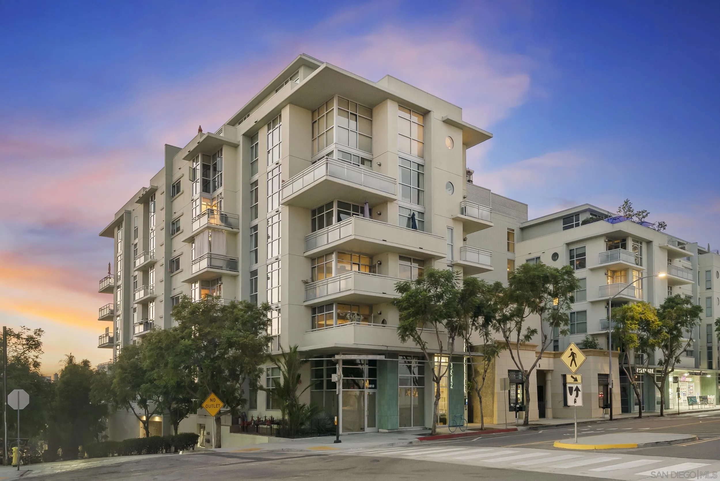 3812 Park Blvd. Unit 208 — photo