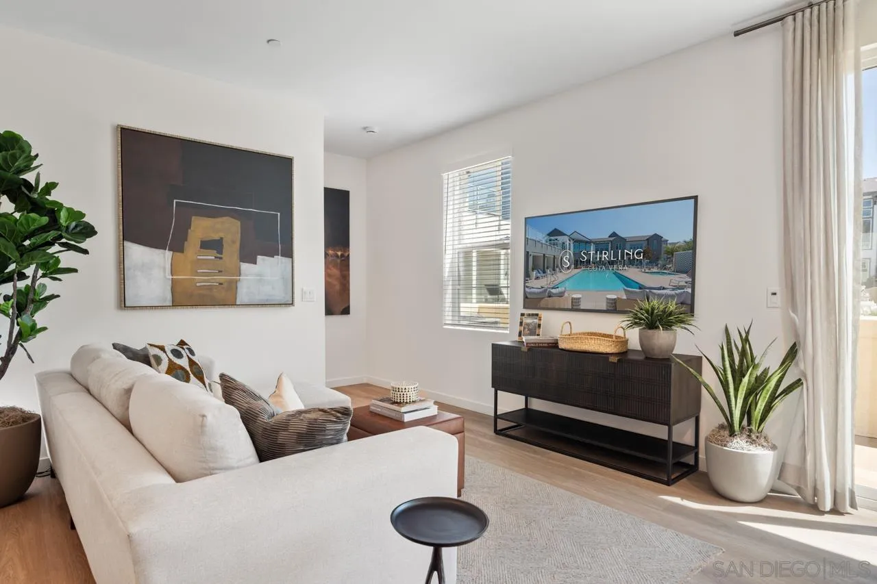 2020 Calle Trebon Unit 2 — photo