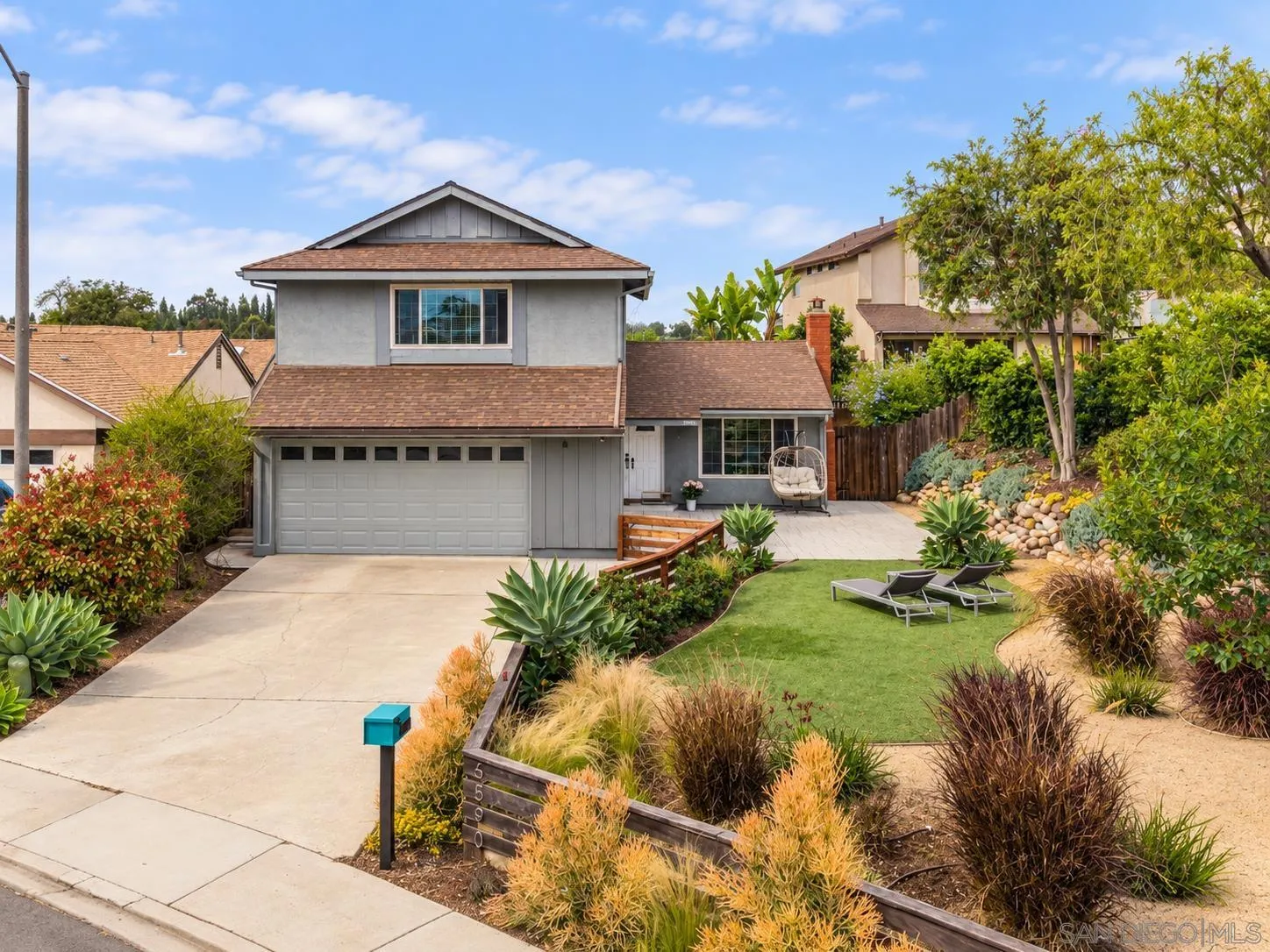 6590 High Knoll — photo