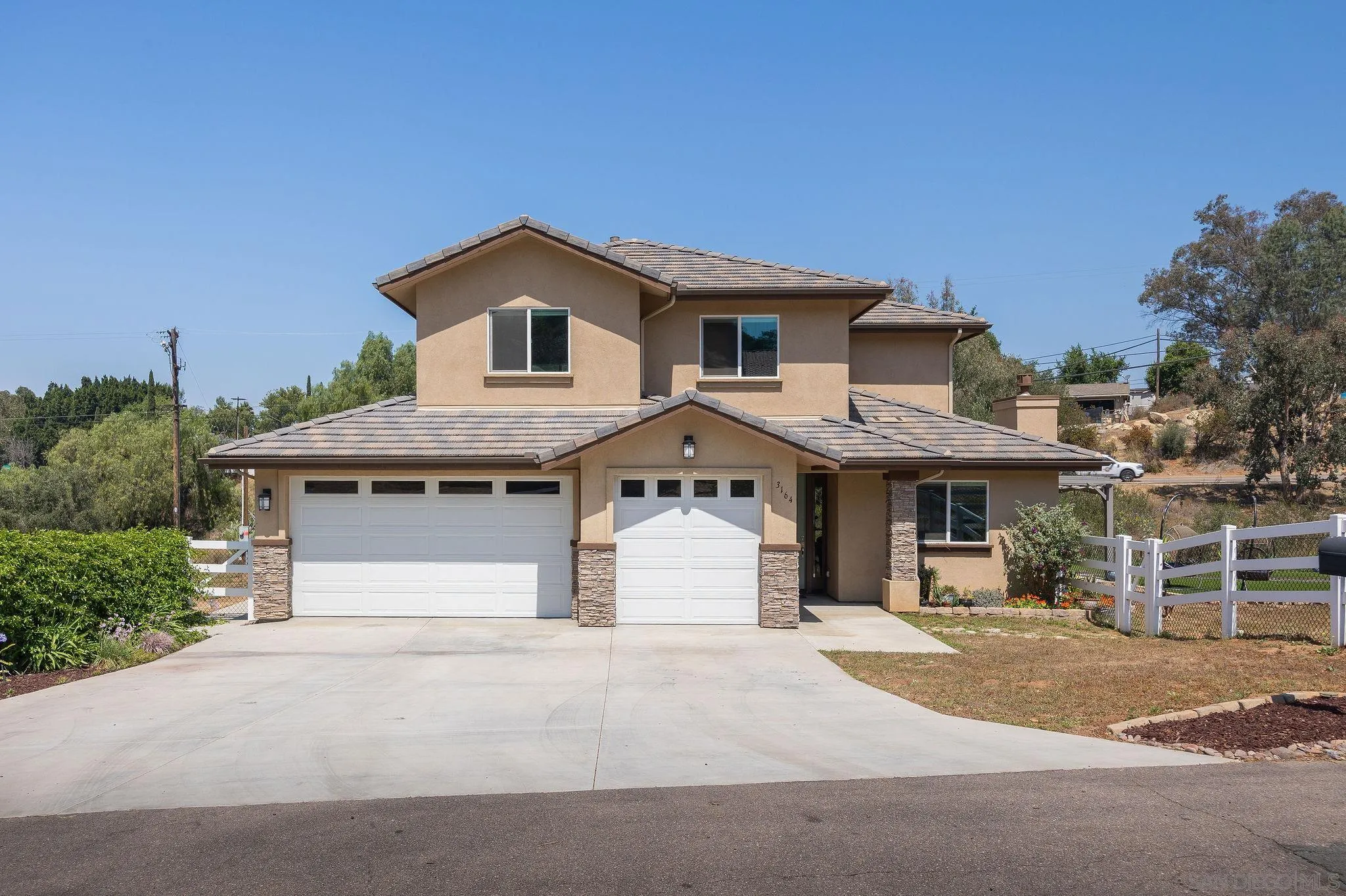 3164 Raven Hill Rd — photo