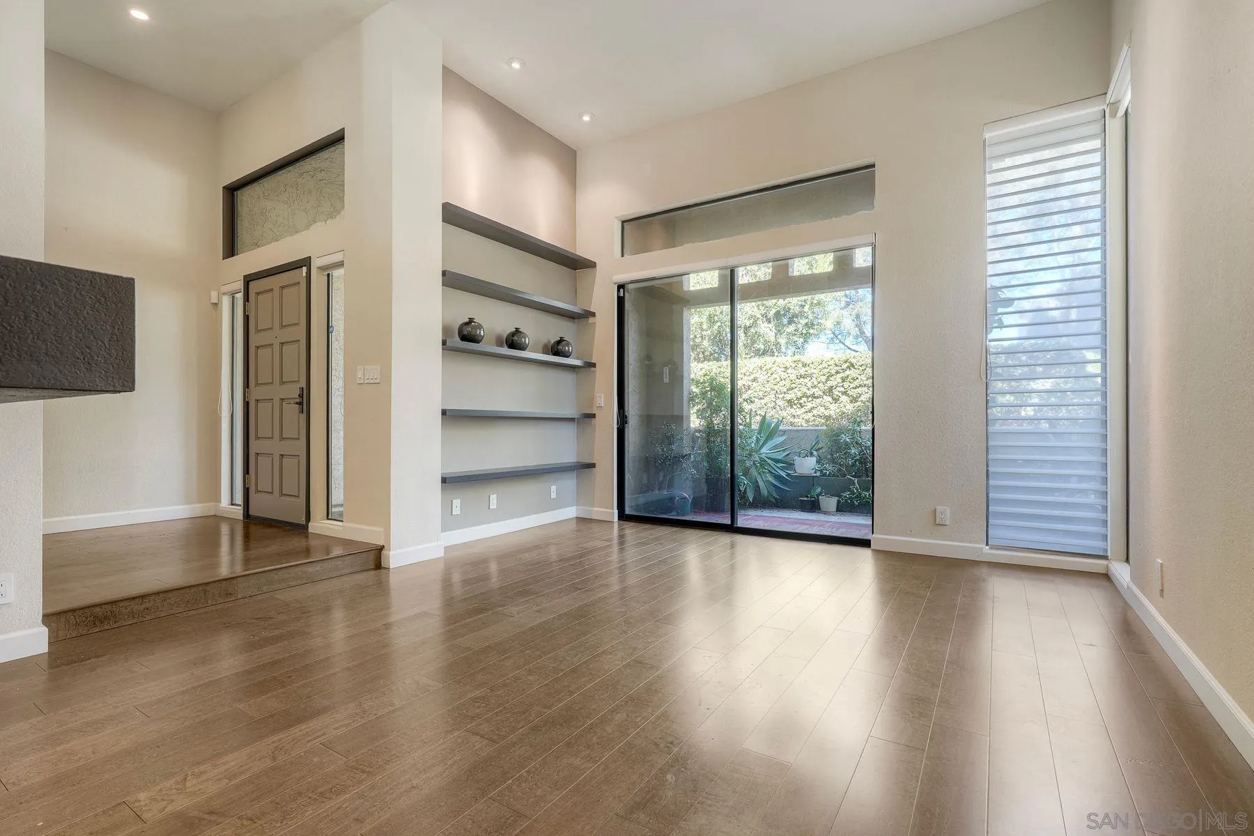 4349 Nobel Dr Unit 143 — photo