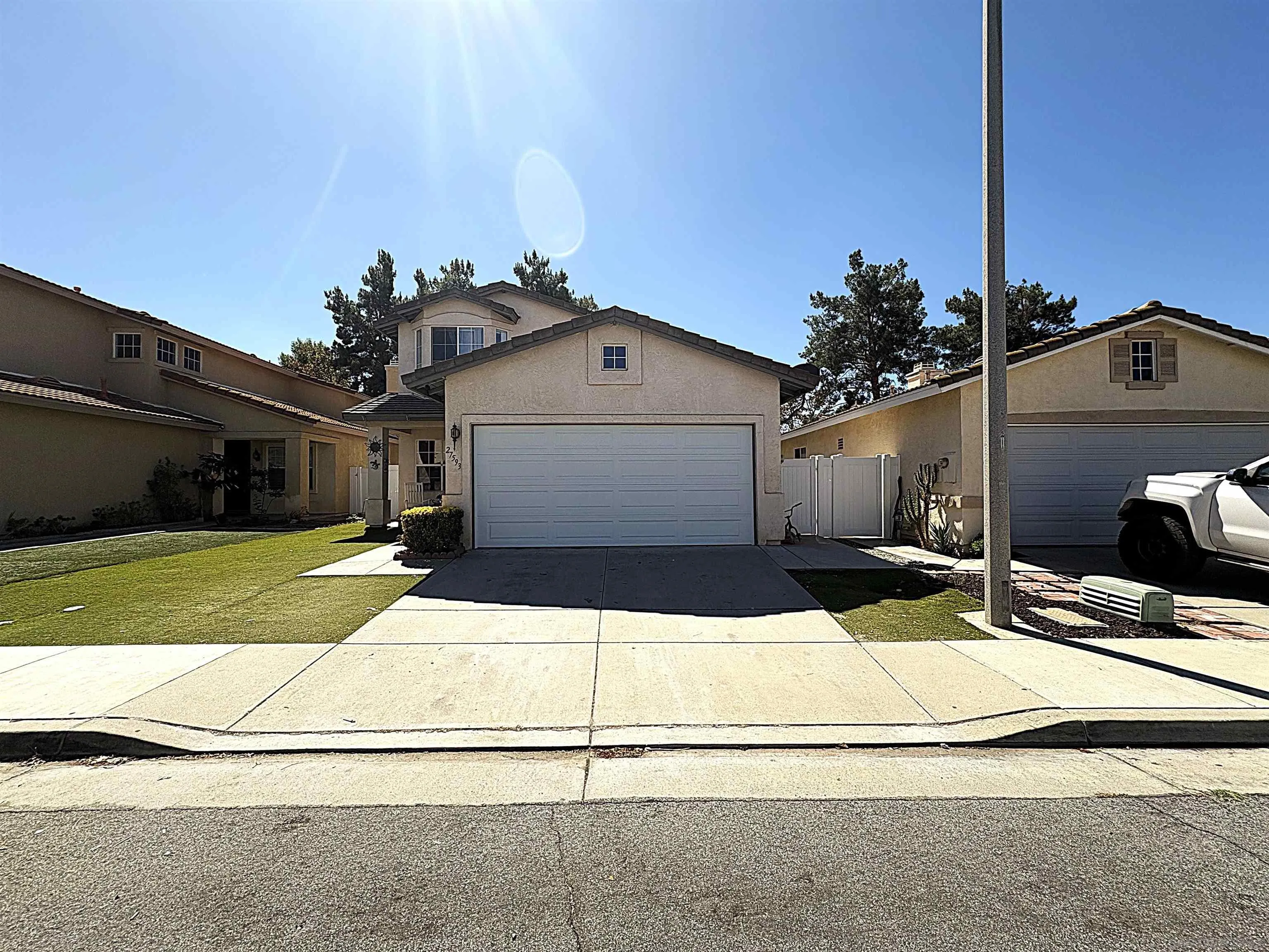27593 Marian Road — photo