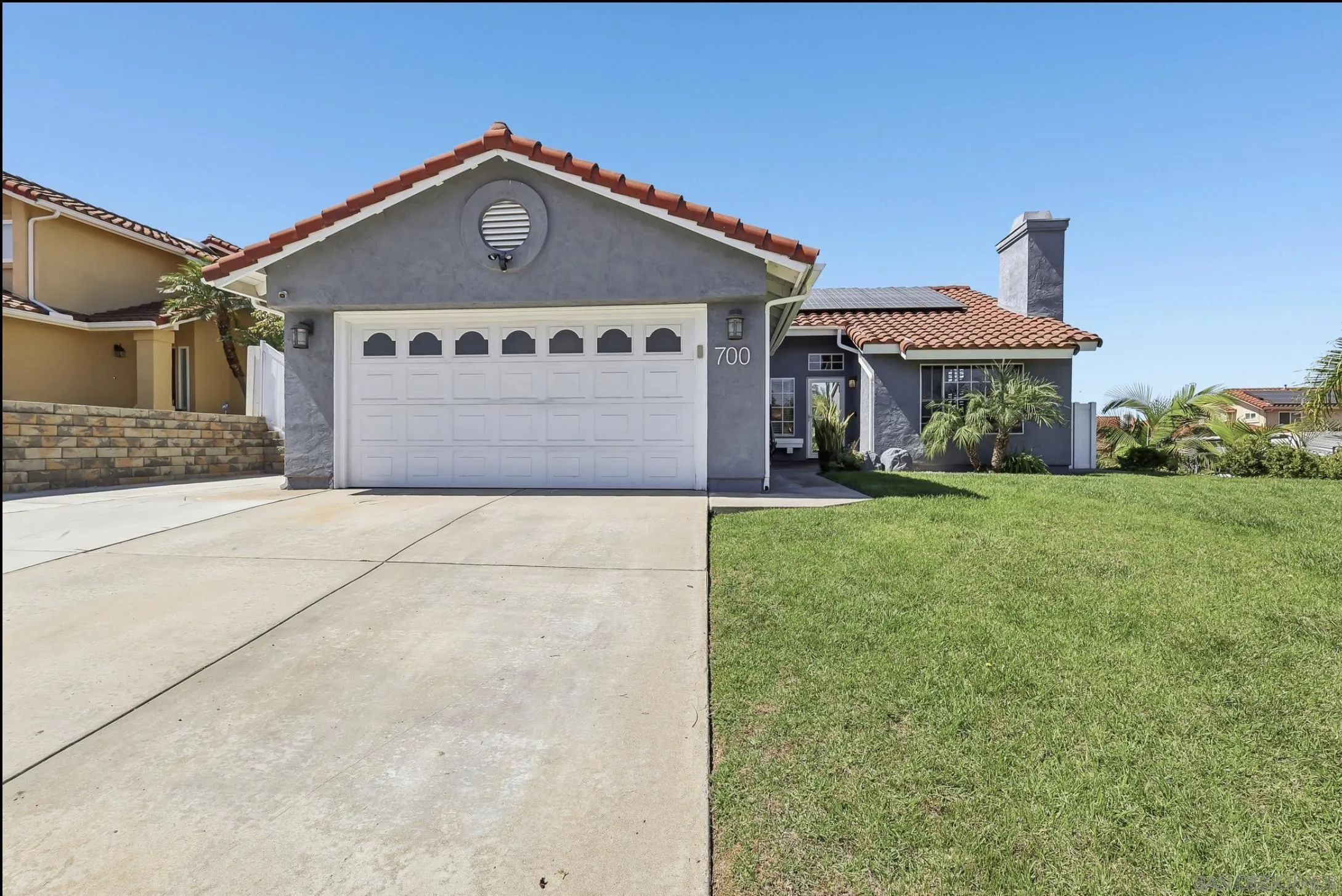700 Baylor Ave — photo